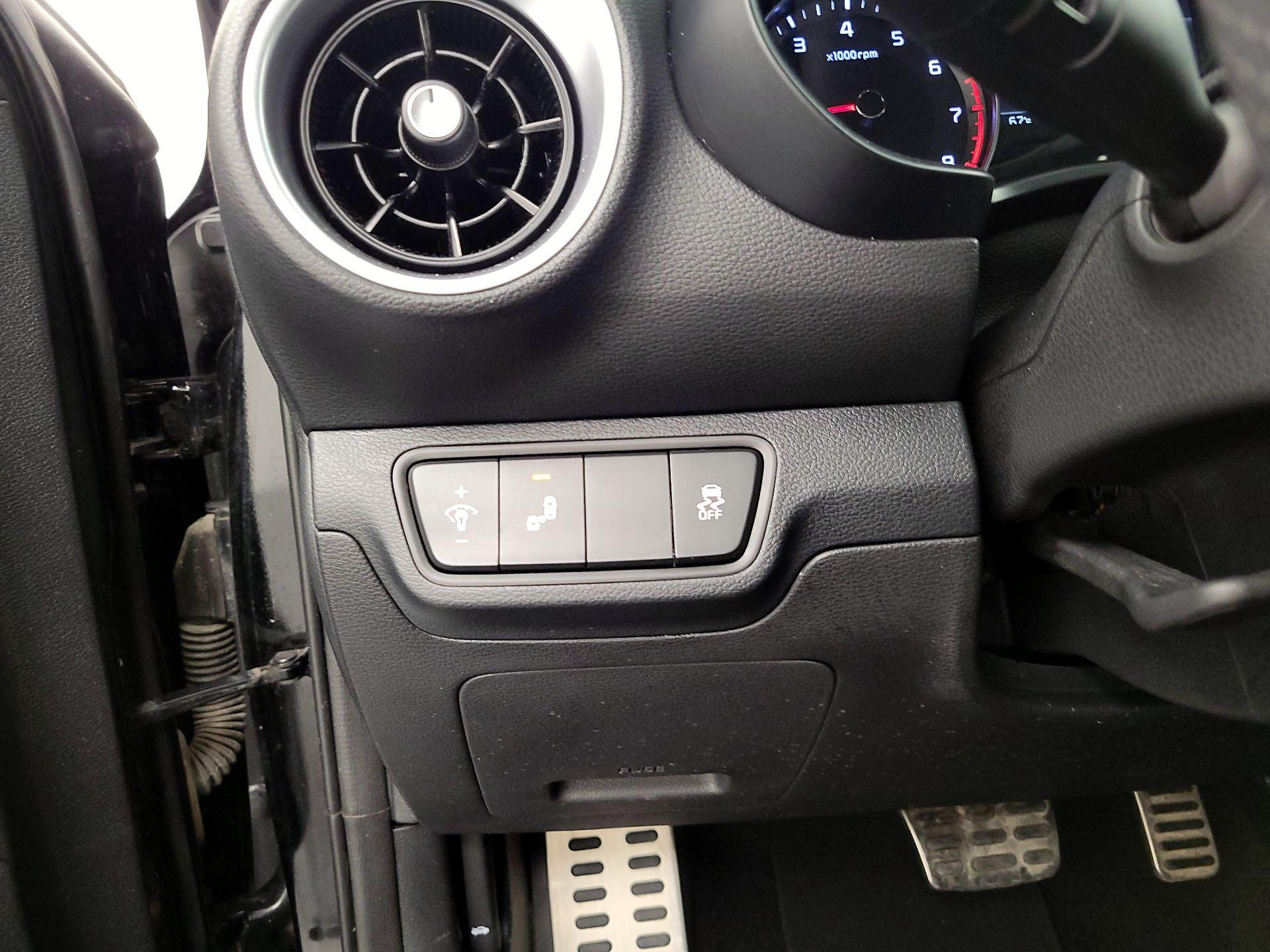 Thumbnail: 2024 Kia Forte - 13
