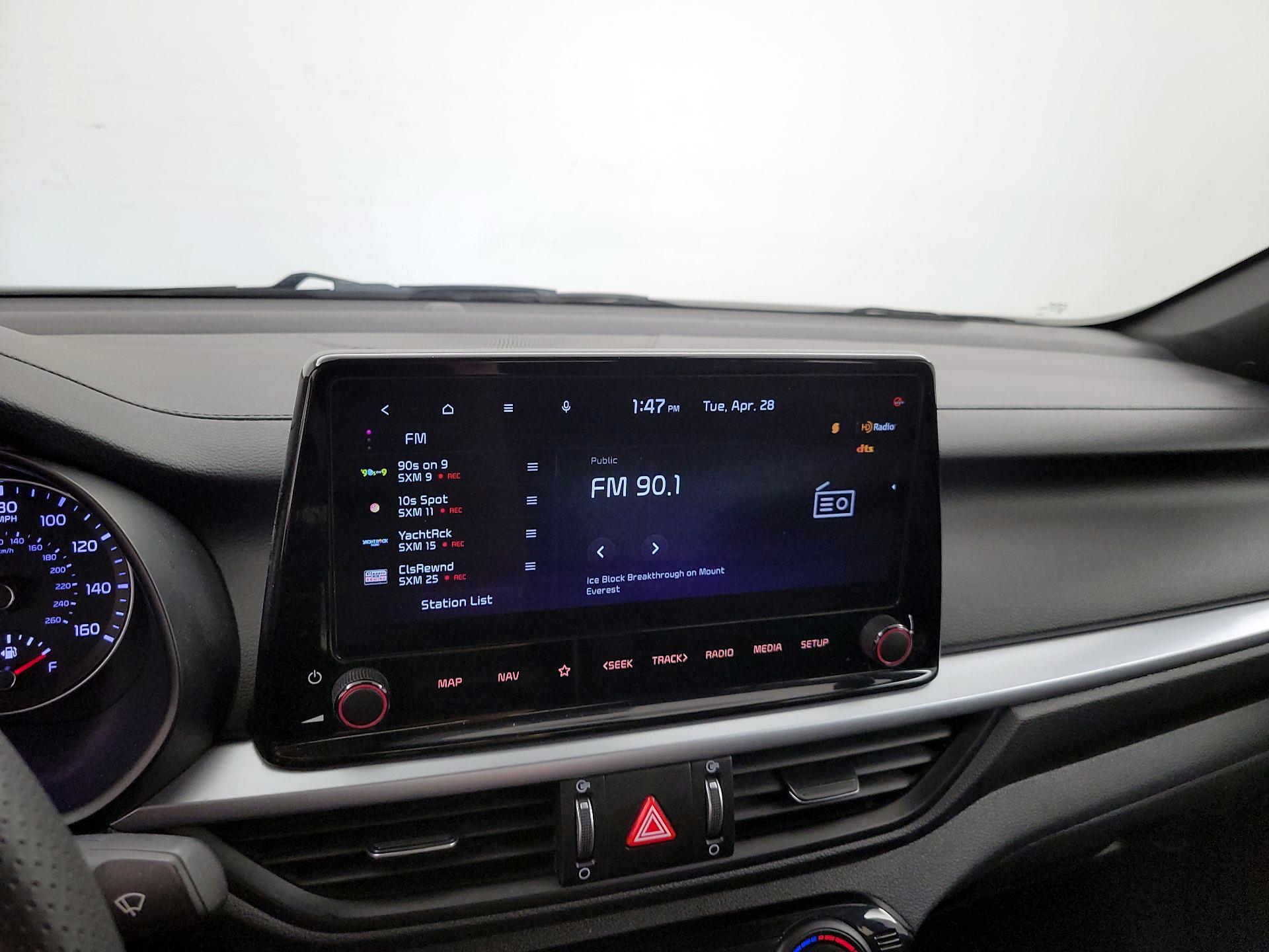 Thumbnail: 2024 Kia Forte - 16