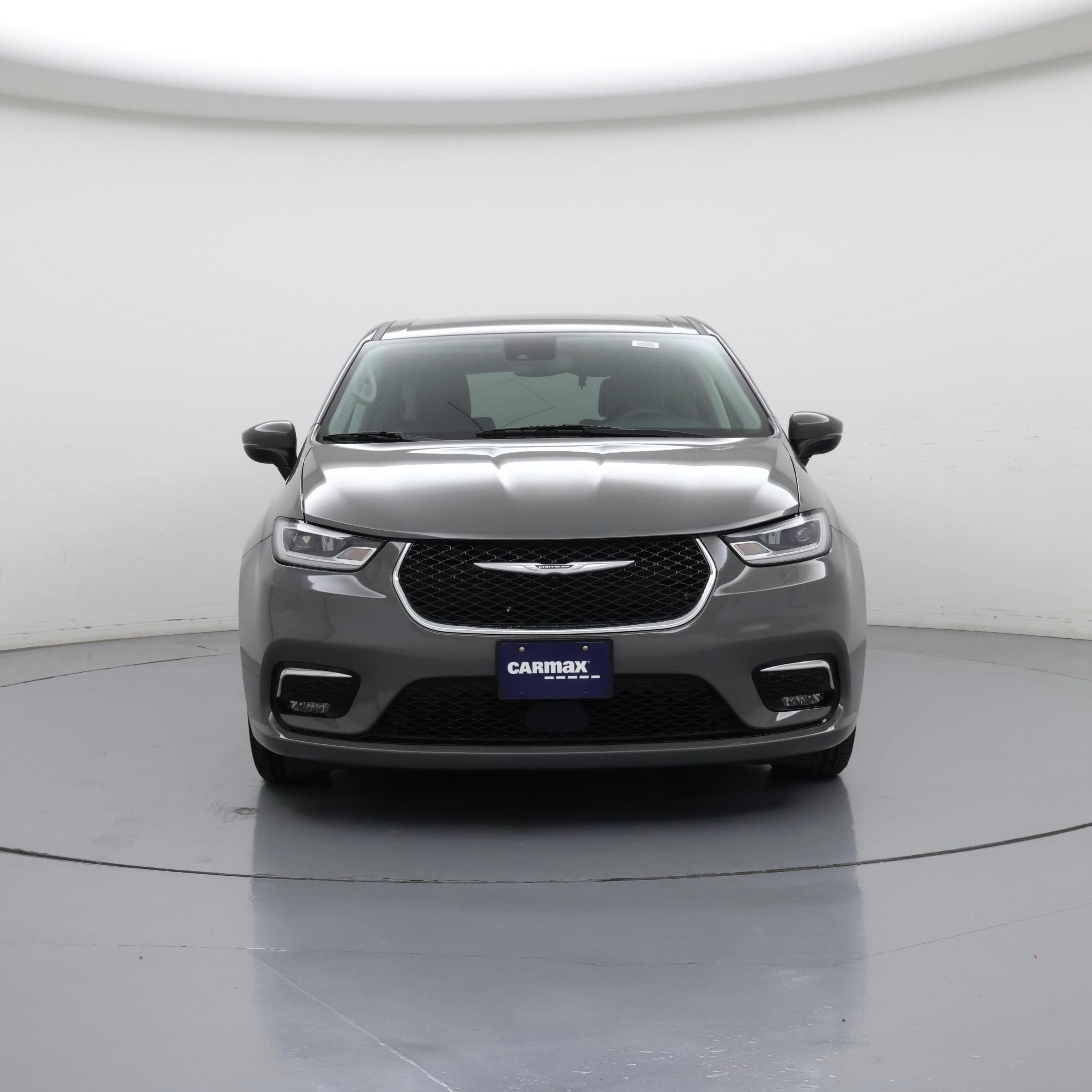 Thumbnail: 2023 Chrysler Pacifica - 5