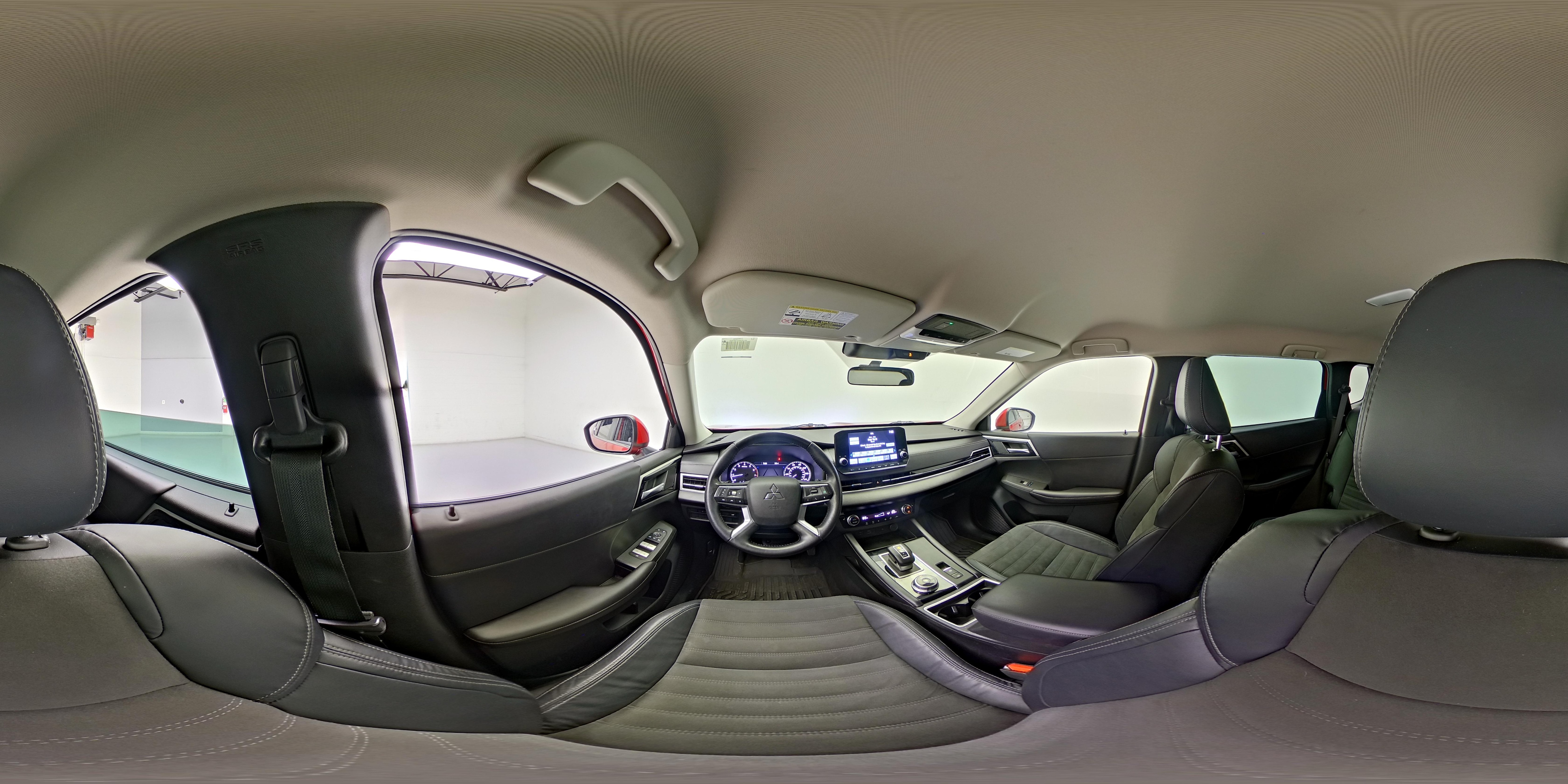 2023 Mitsubishi Outlander SE - Photo 28