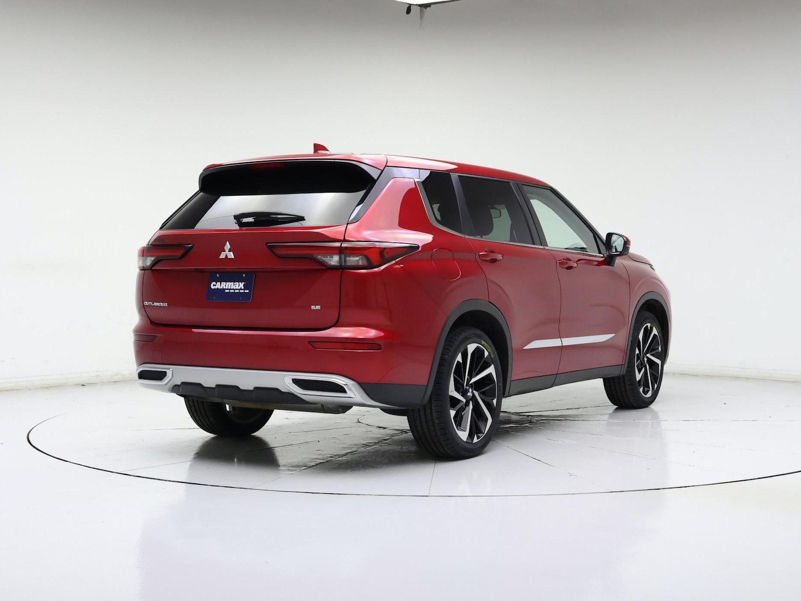 2023 Mitsubishi Outlander SE - Photo 9