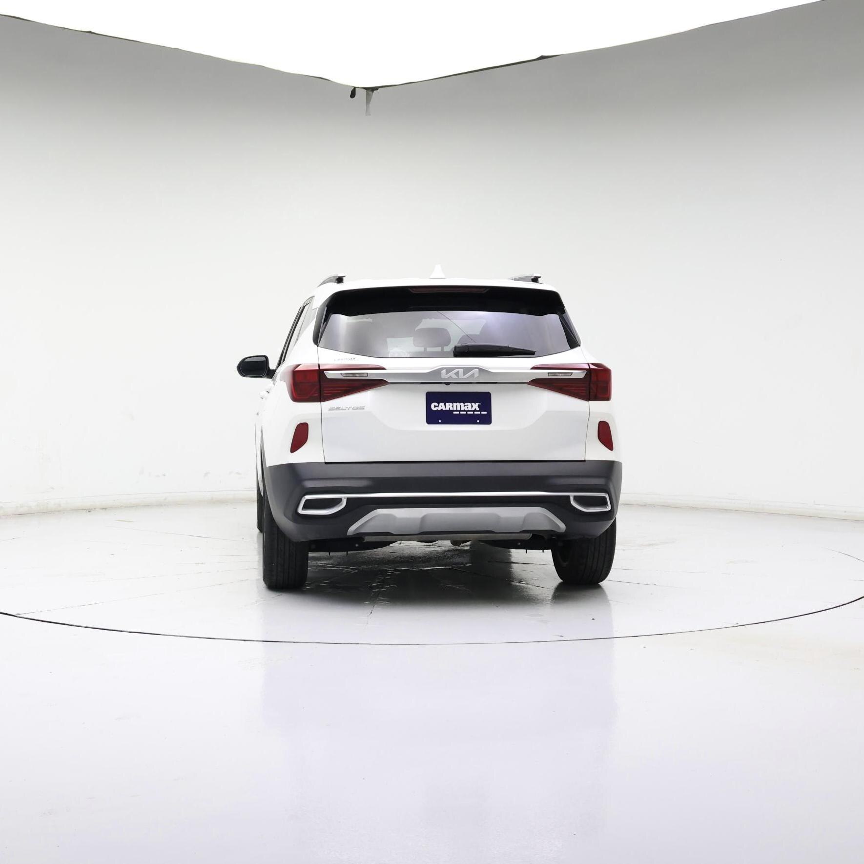 Thumbnail: 2023 Kia Seltos - 6
