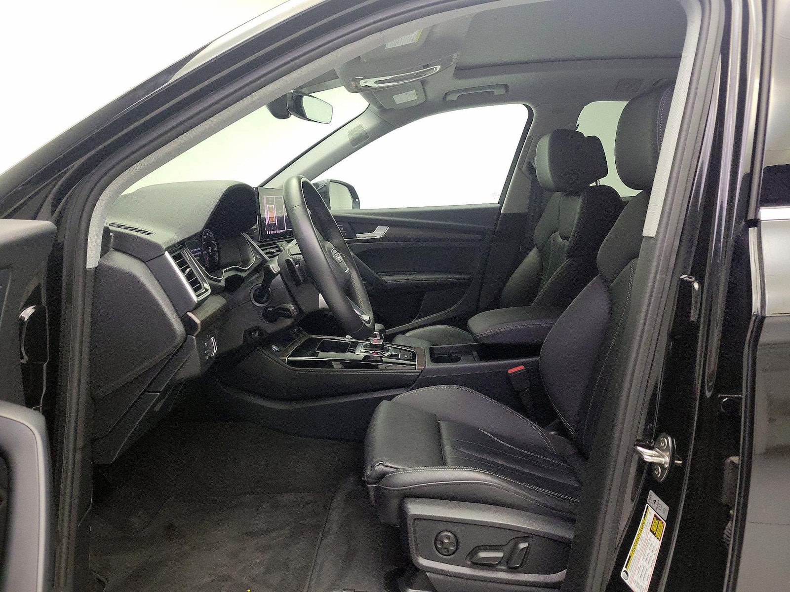 2024 Audi Q5 Premium Plus - Photo 12