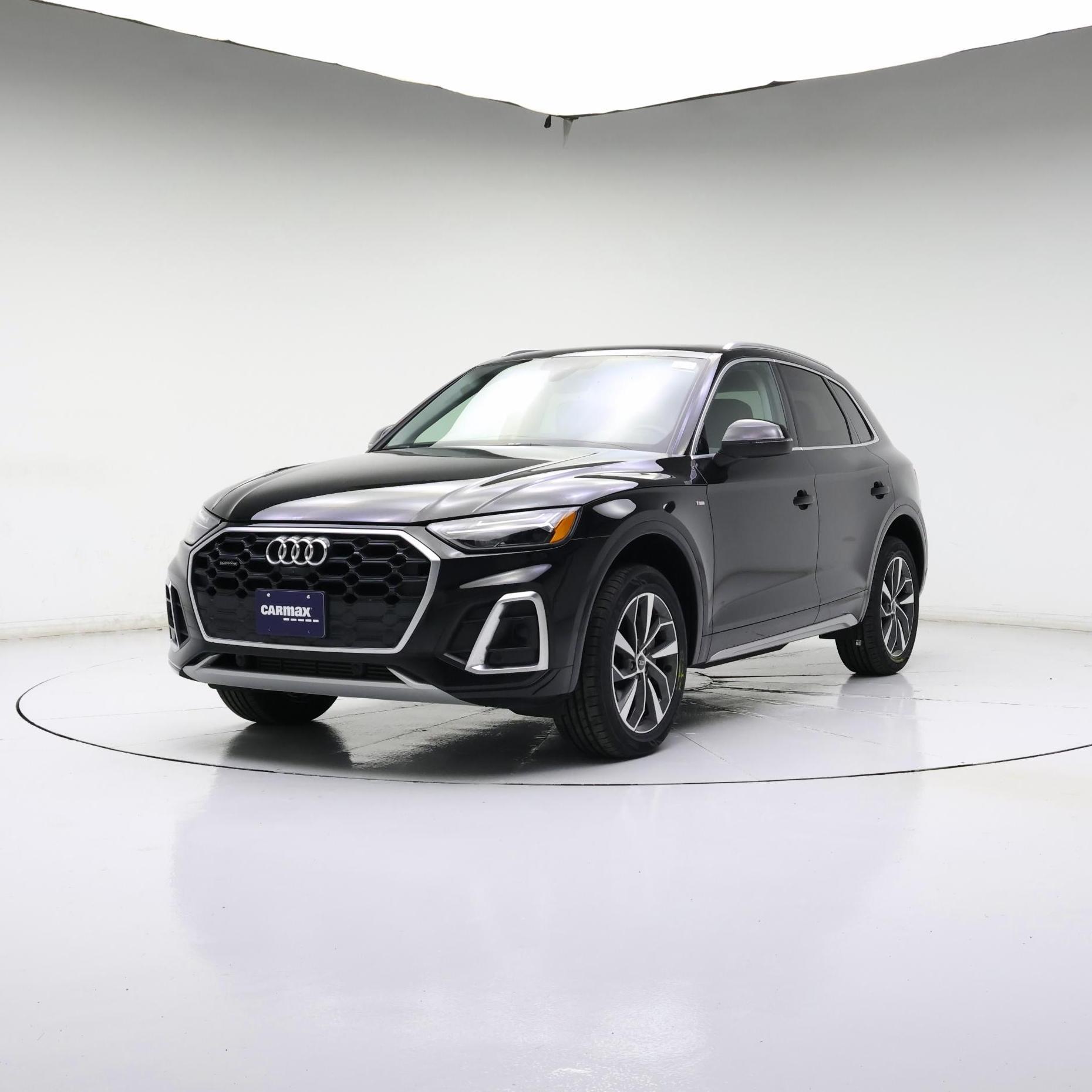 Thumbnail: 2024 Audi Q5 - 4