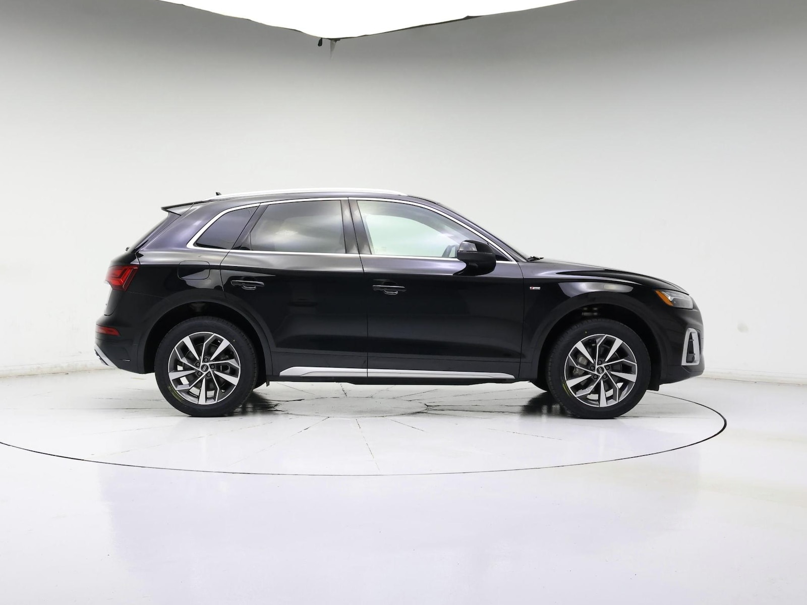 2024 Audi Q5 Premium Plus - Photo 8