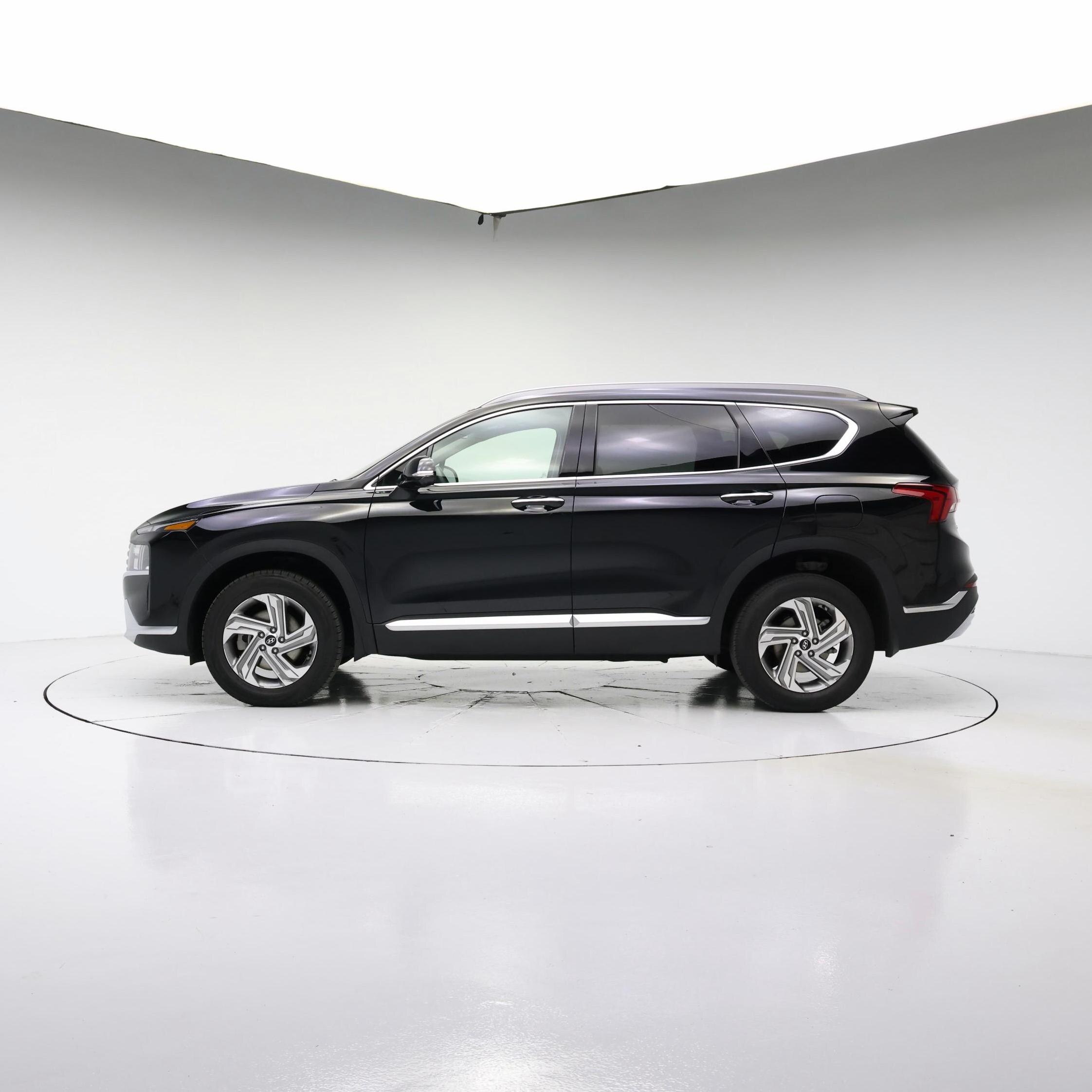 Thumbnail: 2023 Hyundai Santa Fe - 3