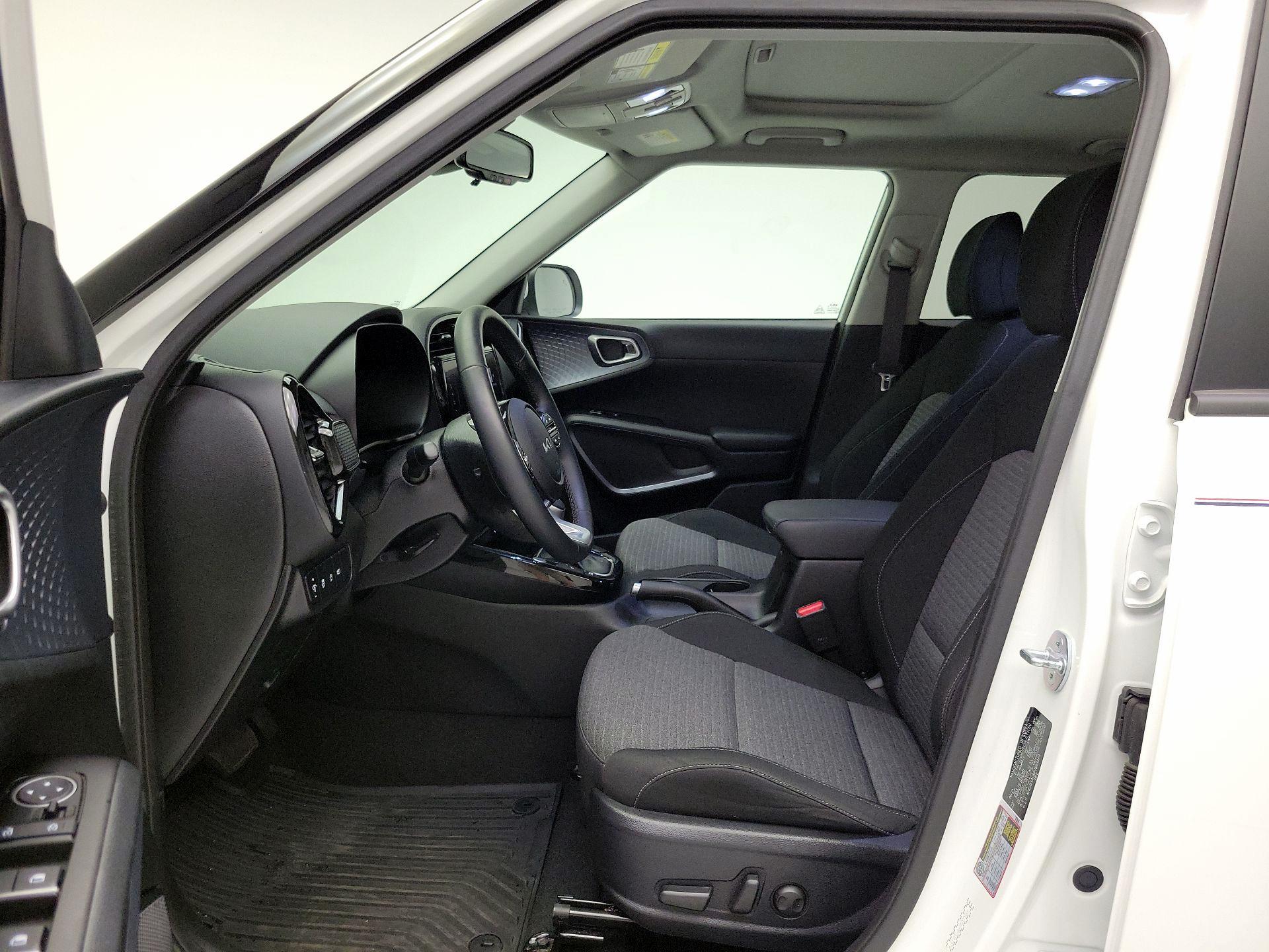 Thumbnail: 2023 Kia Soul - 11