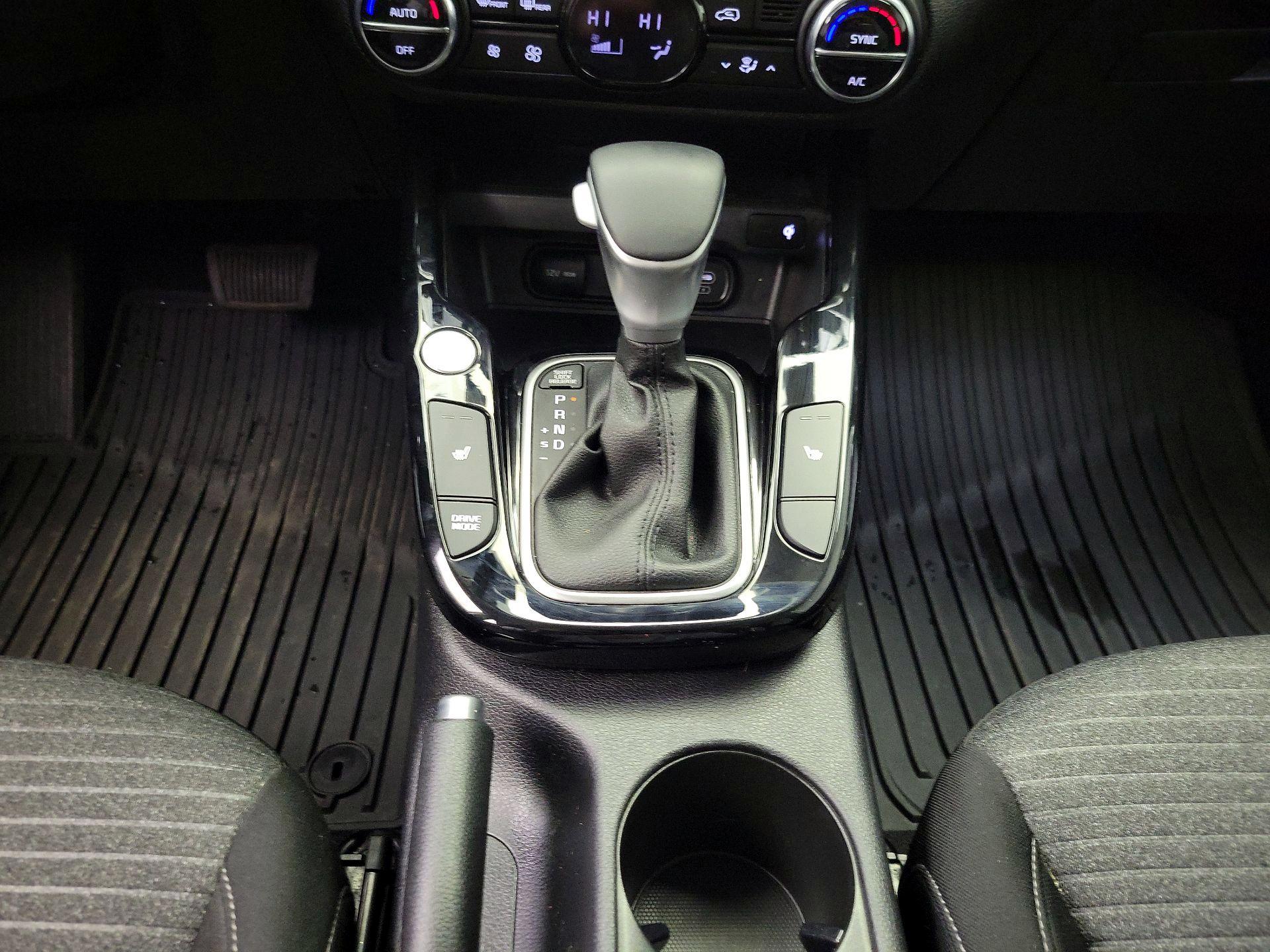 Thumbnail: 2023 Kia Soul - 17