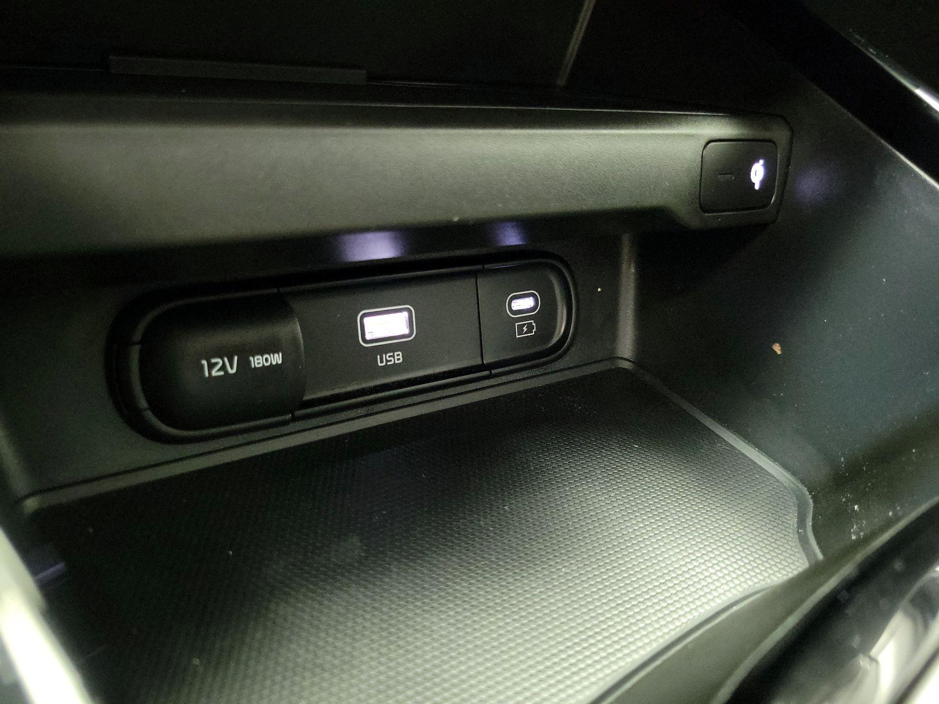Thumbnail: 2023 Kia Soul - 18