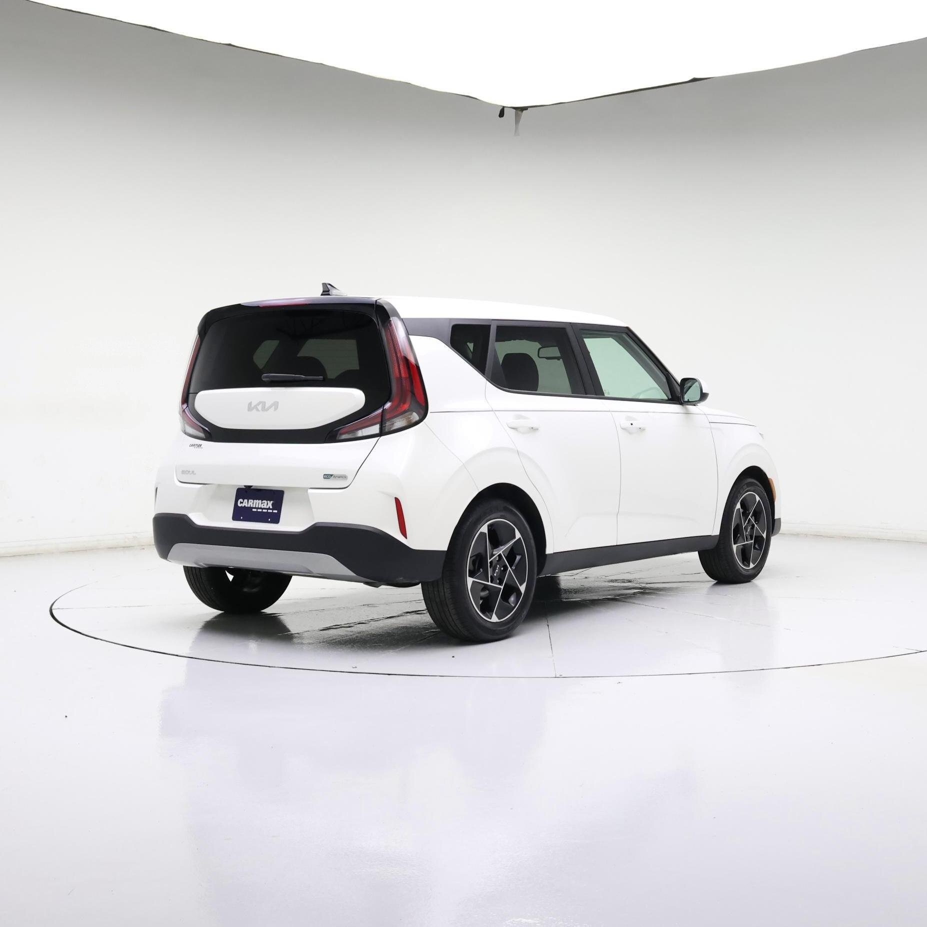 Thumbnail: 2023 Kia Soul - 8