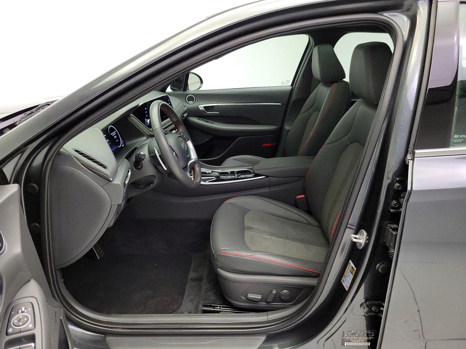 Thumbnail: 2023 Hyundai Sonata - 11