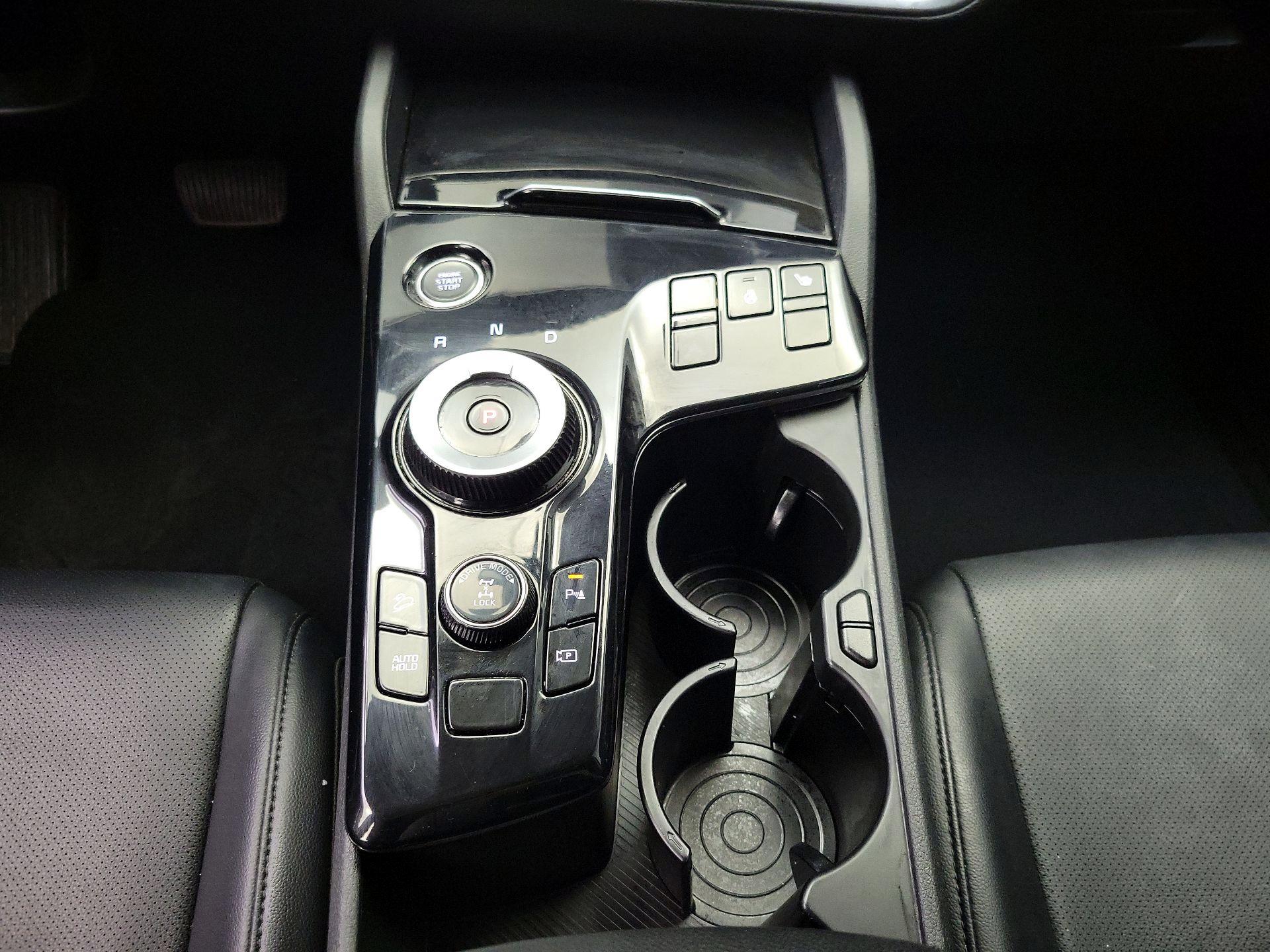 Thumbnail: 2023 Kia Sportage - 17