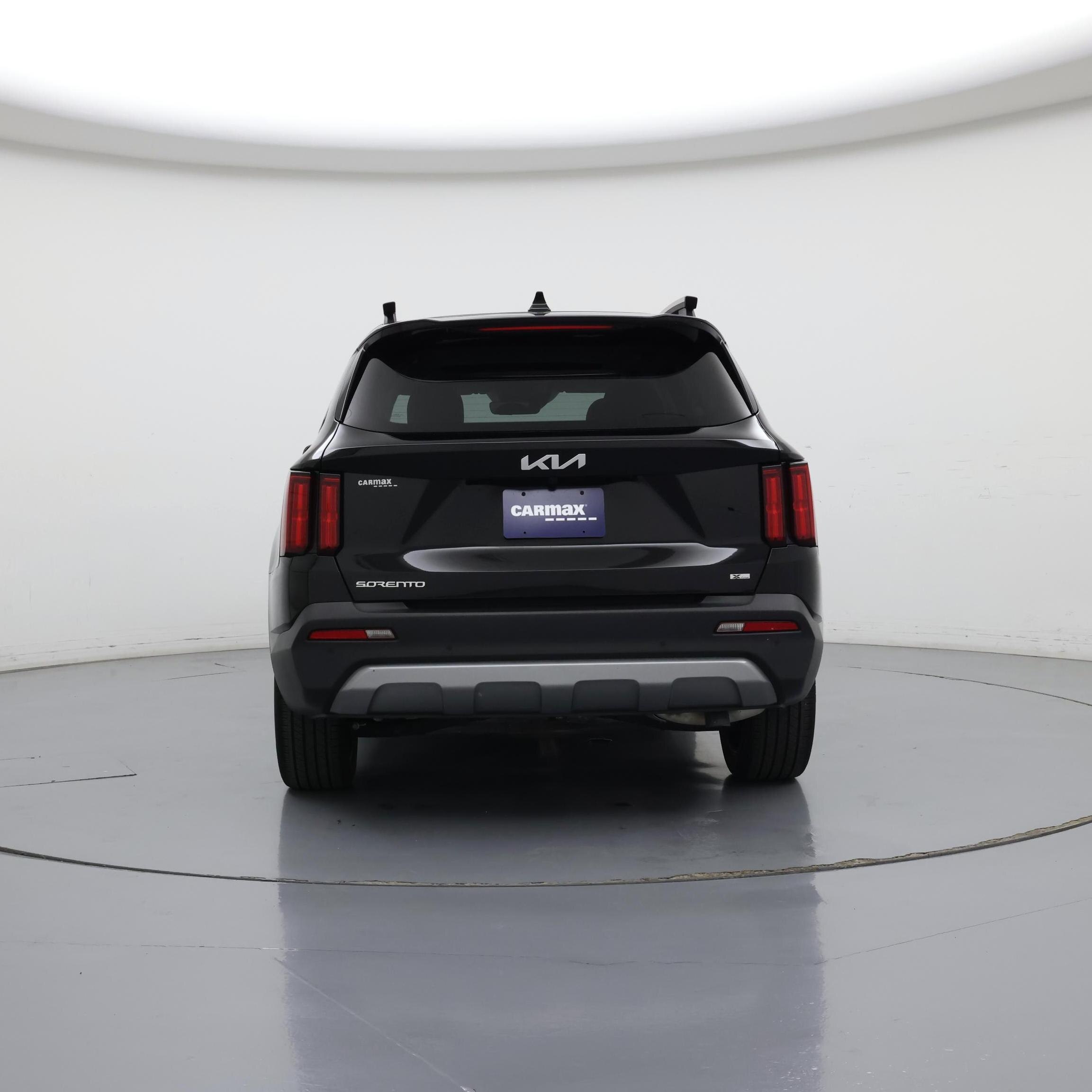 Thumbnail: 2023 Kia Sorento - 6