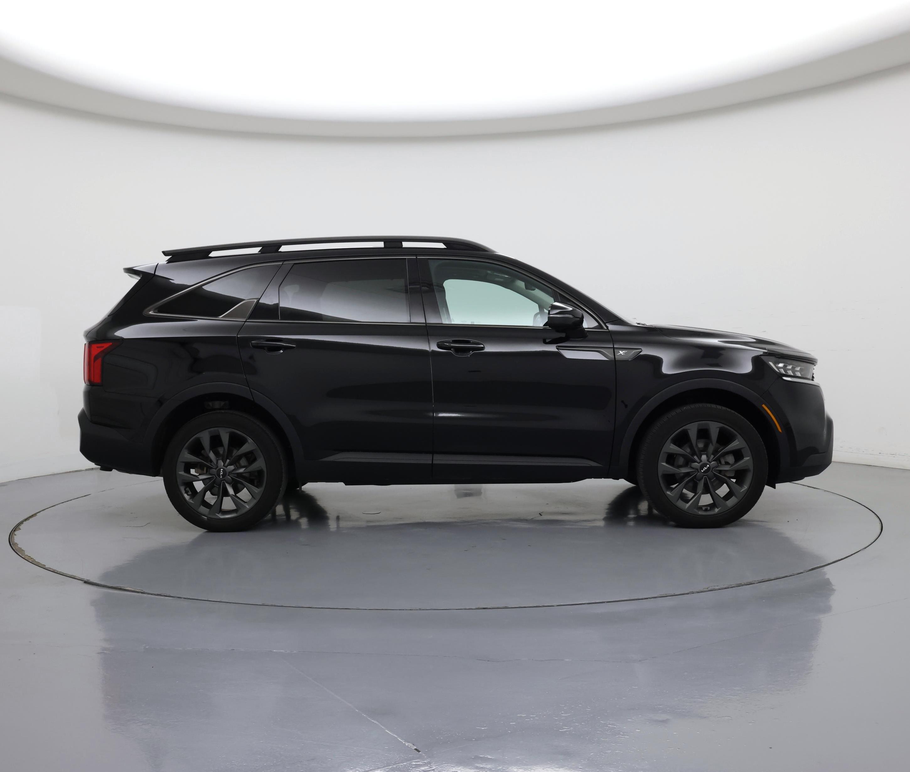 Thumbnail: 2023 Kia Sorento - 7