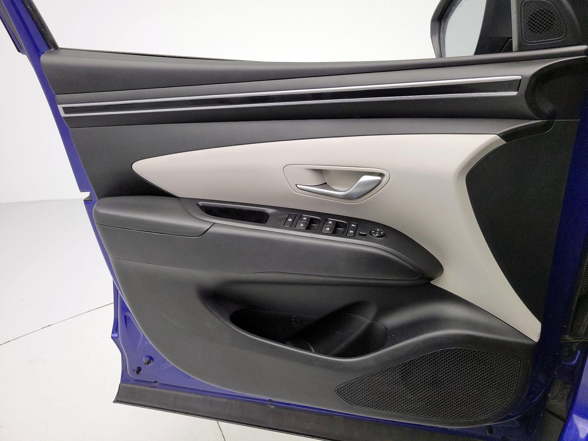 Thumbnail: 2023 Hyundai Tucson - 12