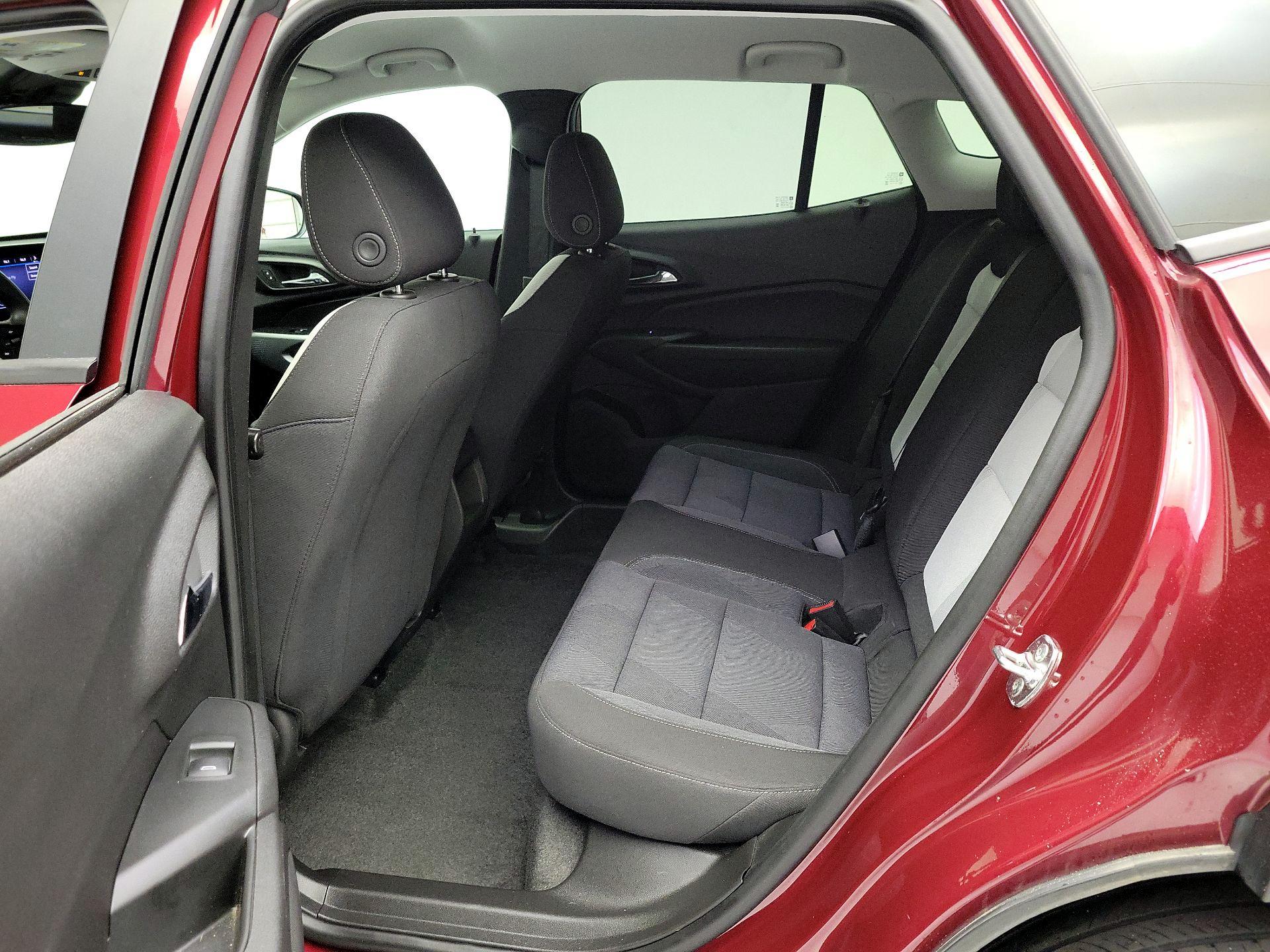 Thumbnail: 2024 Chevrolet Trax - 19