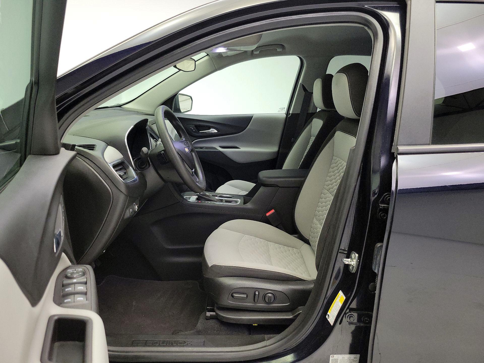 Thumbnail: 2020 Chevrolet Equinox - 11