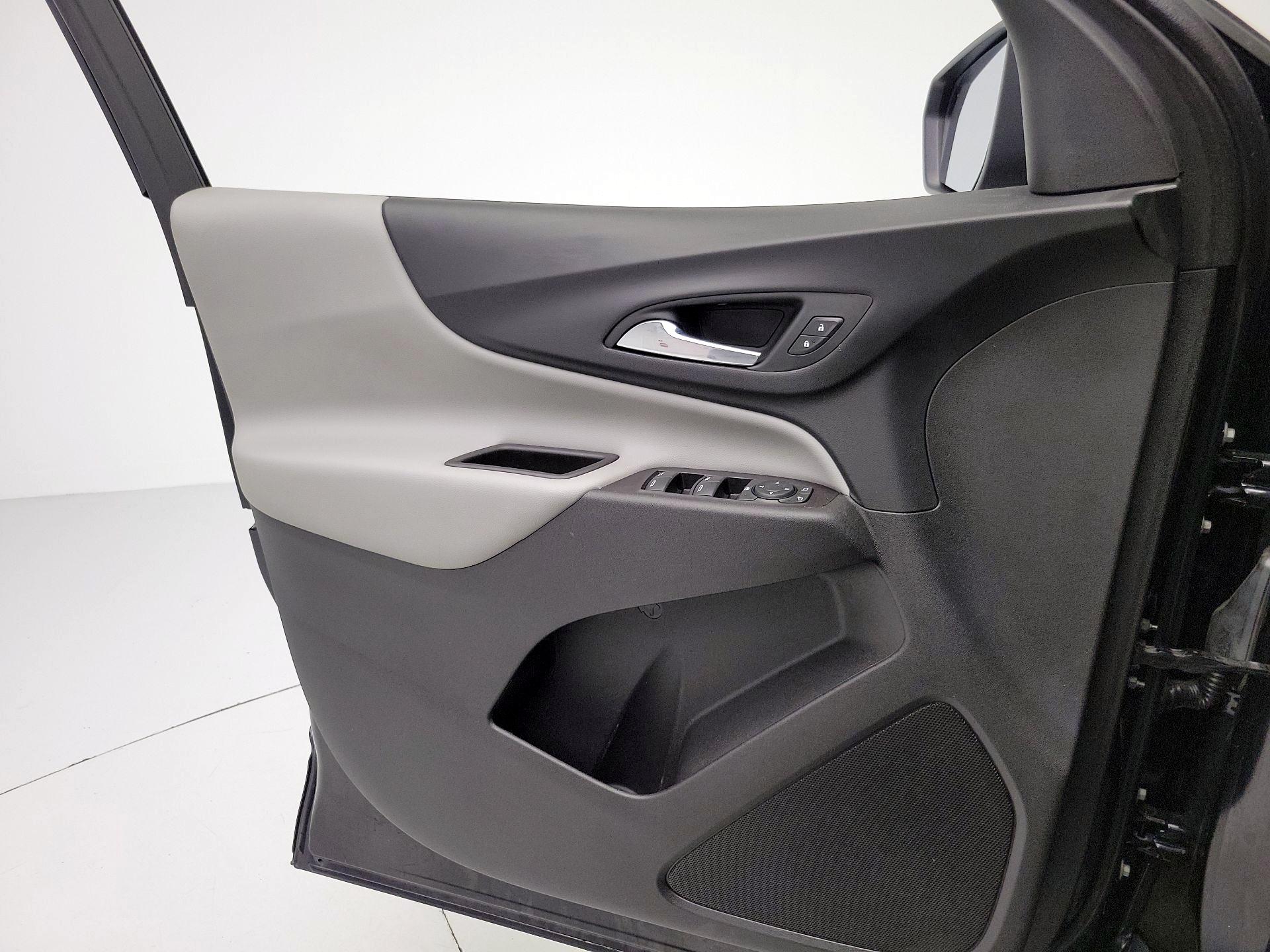 Thumbnail: 2020 Chevrolet Equinox - 12