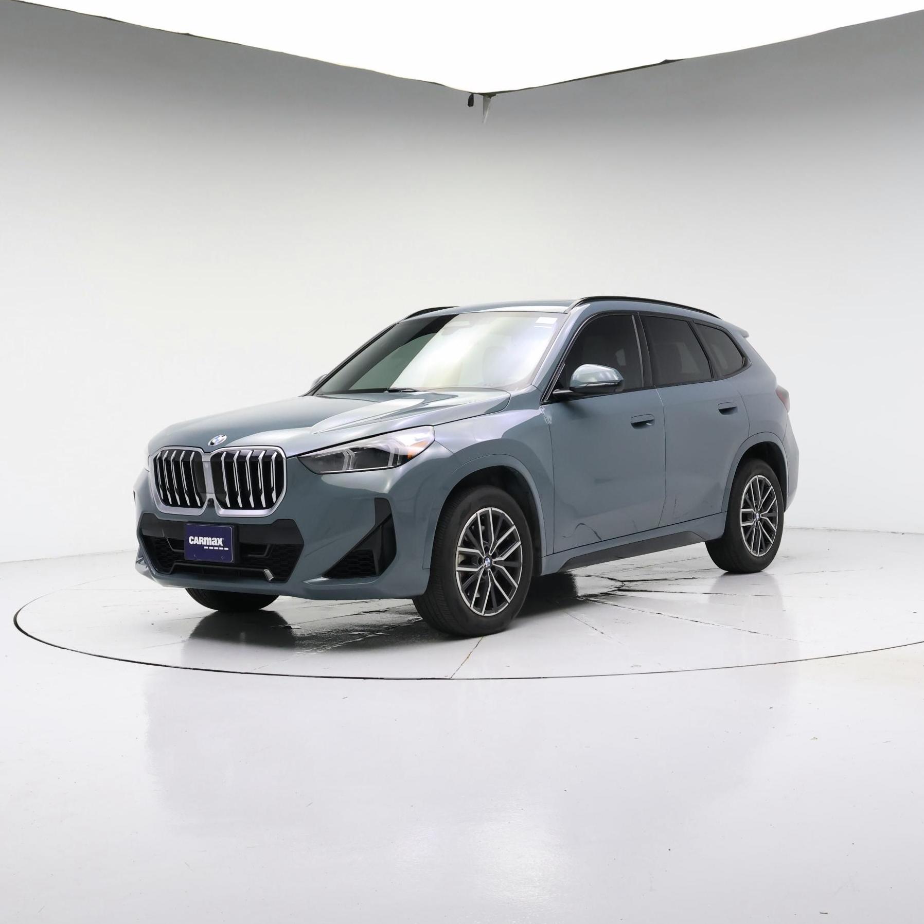 Thumbnail: 2023 BMW X1 - 5