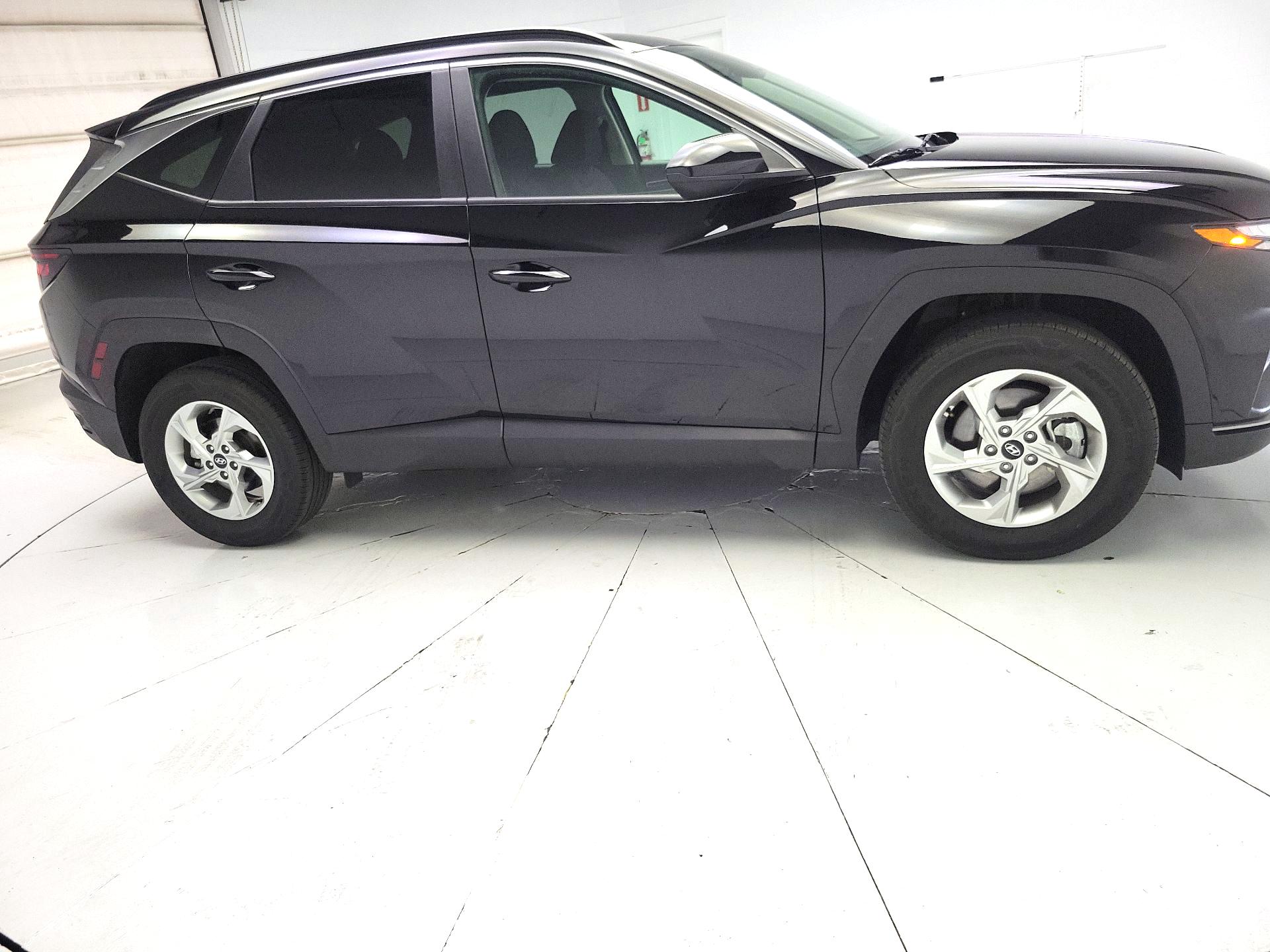 Thumbnail: 2024 Hyundai Tucson - 4