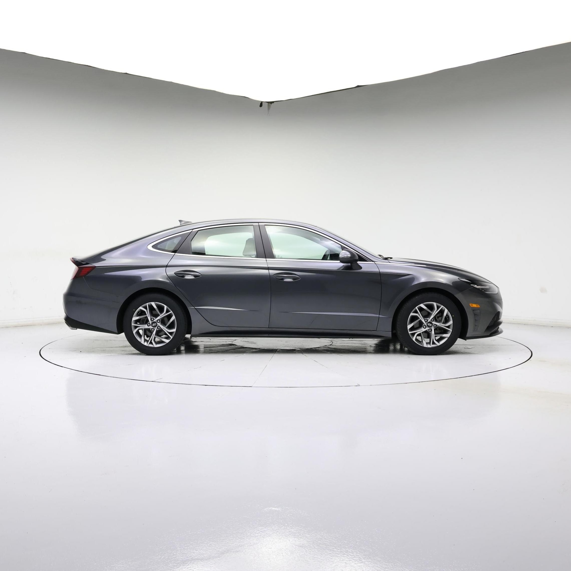 Thumbnail: 2023 Hyundai Sonata - 7