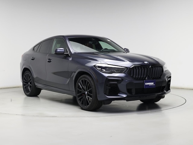 Gray 2022 BMW X6 xDrive40i AWD SUV / Crossover All-Wheel Drive Automatic