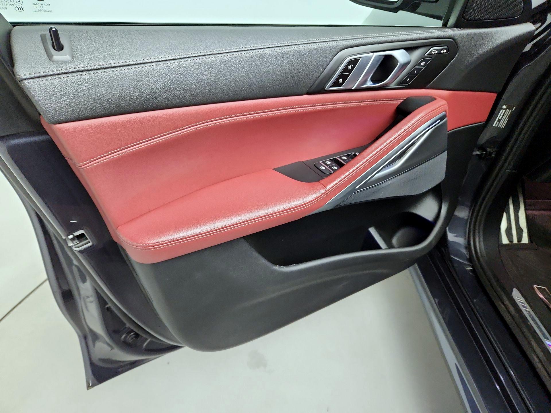 Thumbnail: 2022 BMW X6 - 12