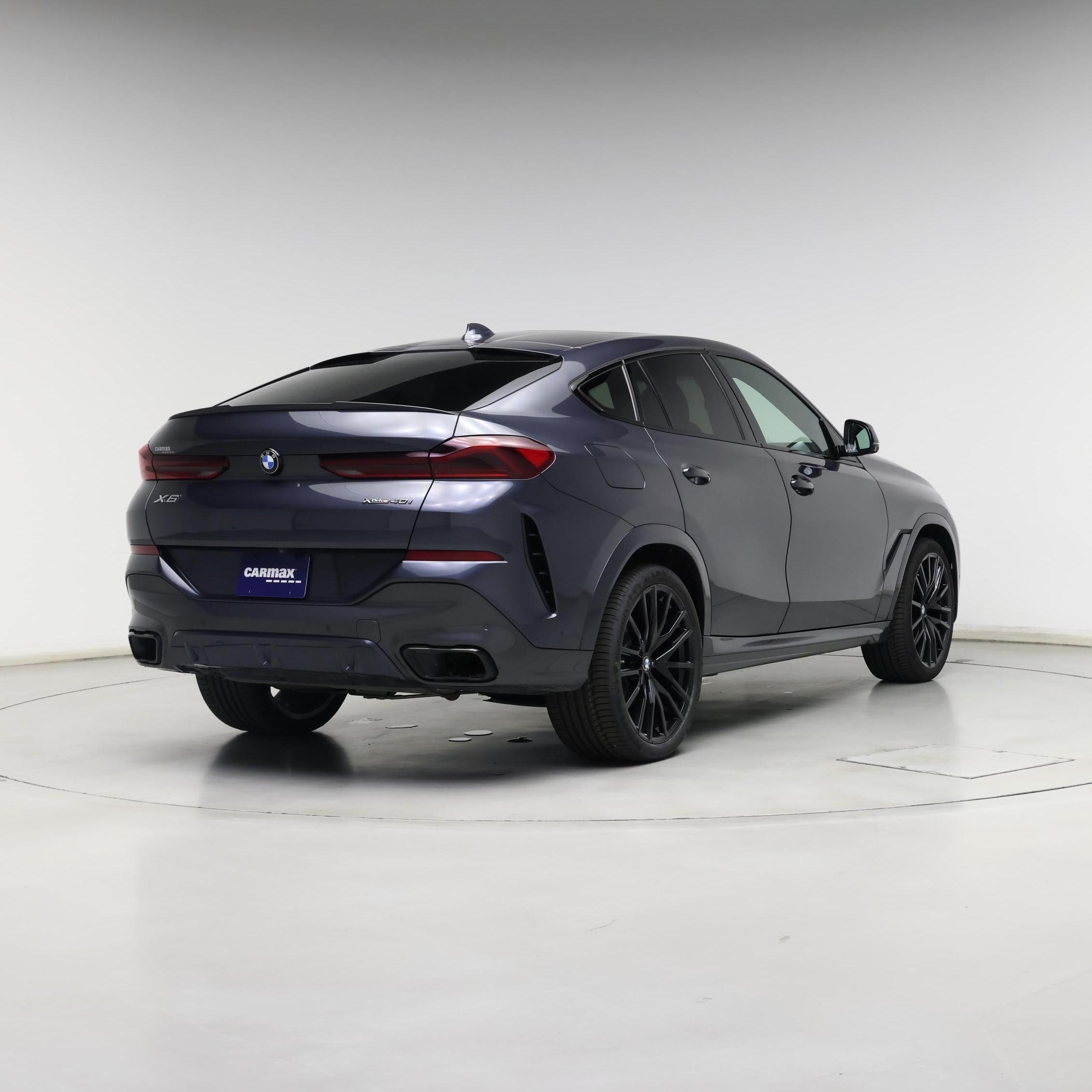 Thumbnail: 2022 BMW X6 - 8