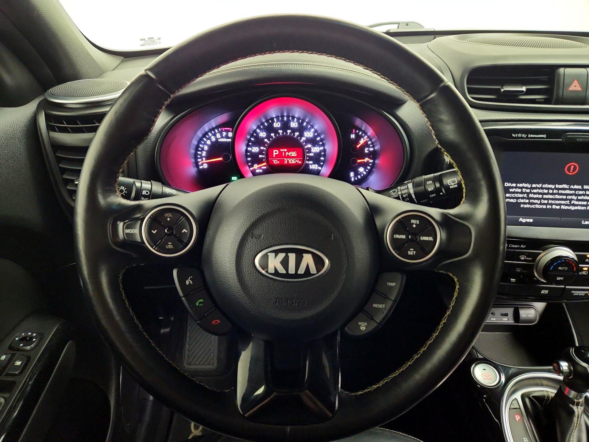 Thumbnail: 2014 Kia Soul - 10