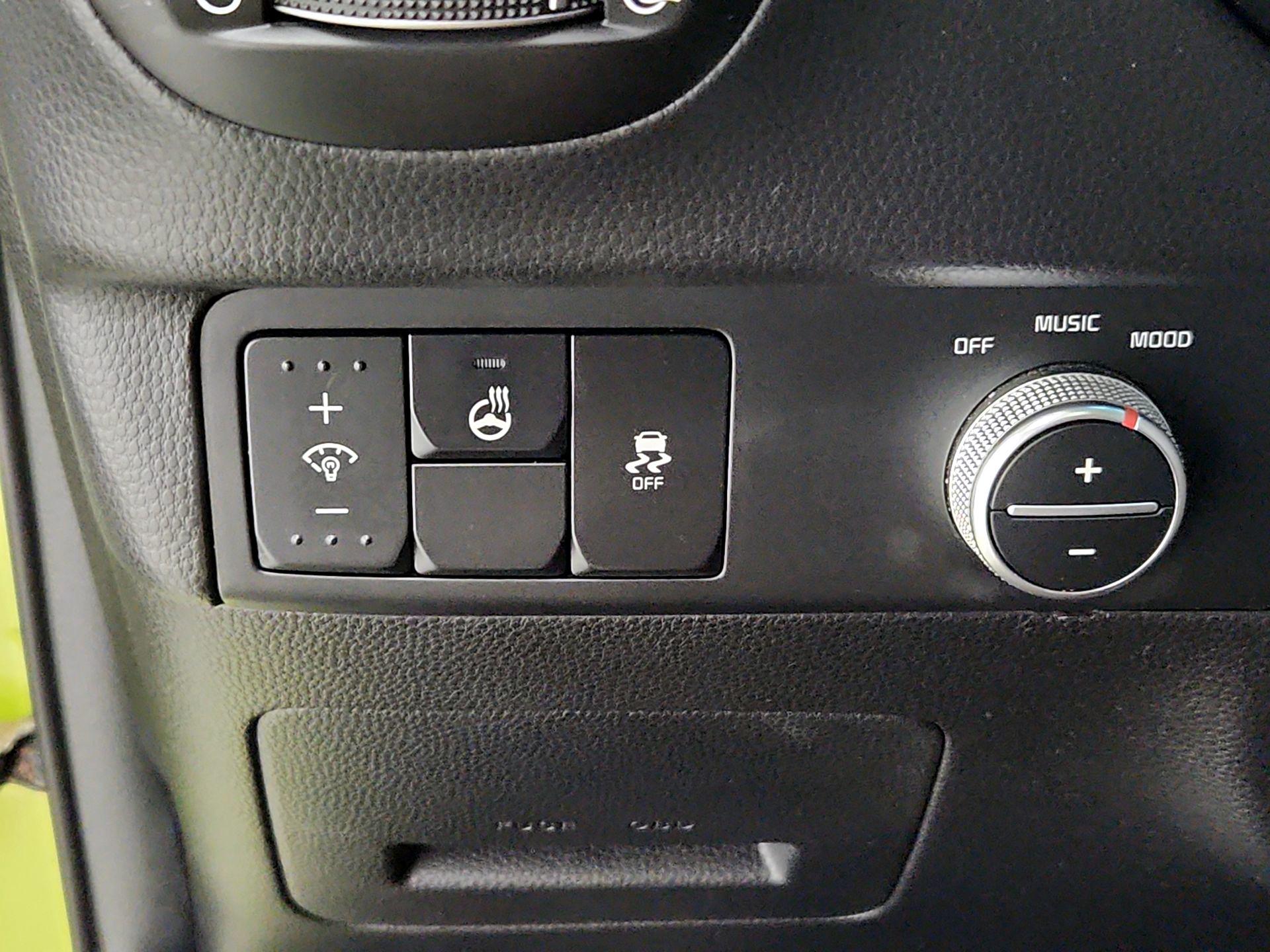 Thumbnail: 2014 Kia Soul - 13
