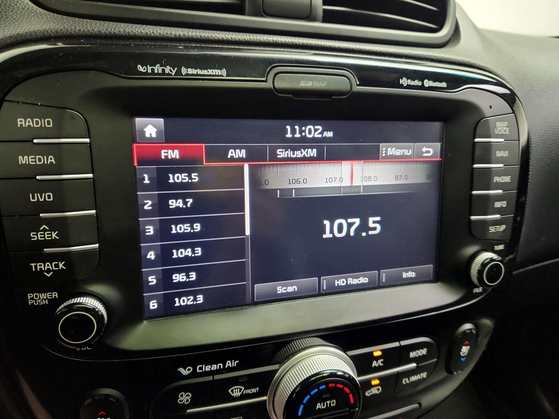 Thumbnail: 2014 Kia Soul - 16