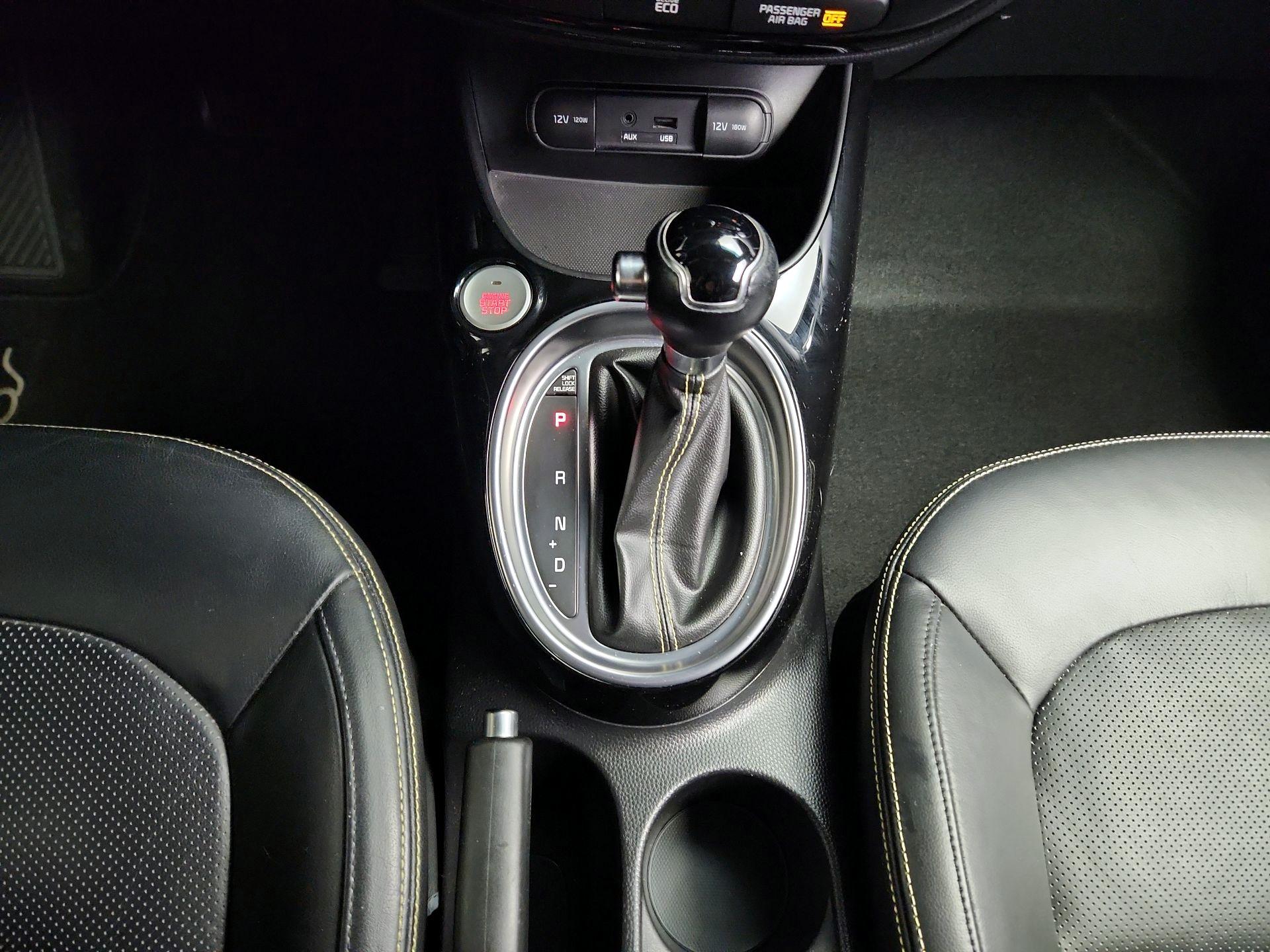 Thumbnail: 2014 Kia Soul - 18