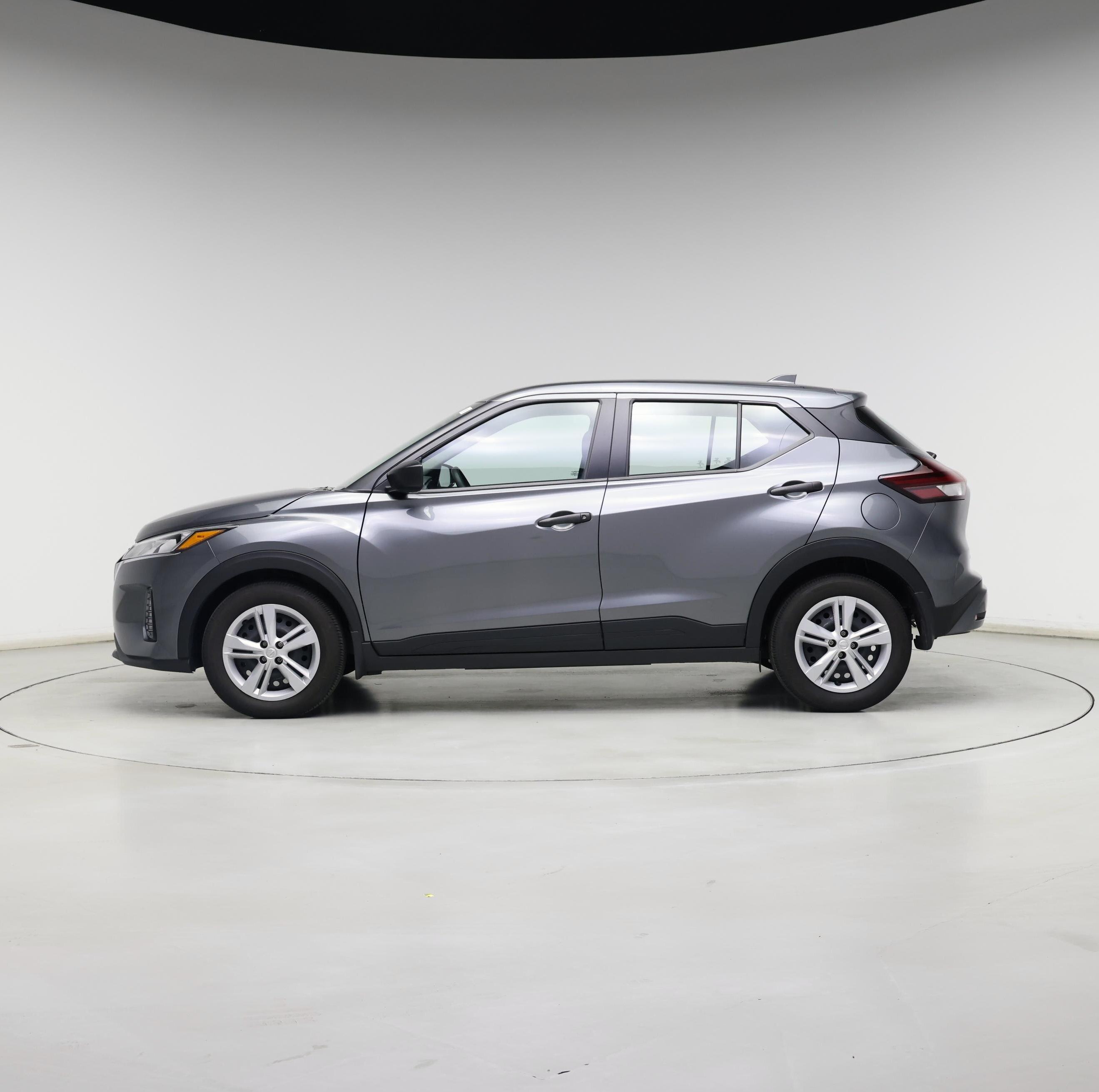 Thumbnail: 2024 Nissan Kicks - 3