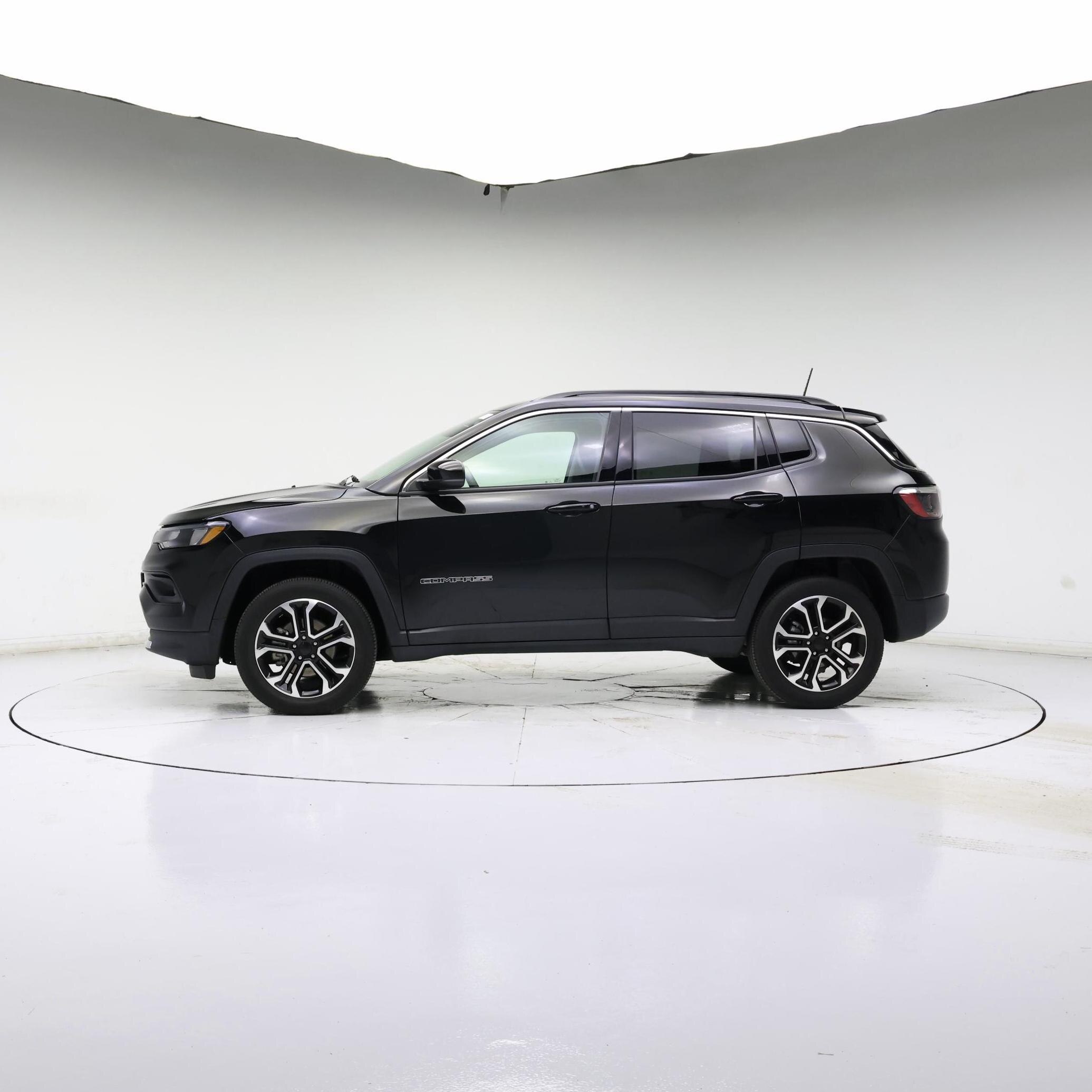Thumbnail: 2022 Jeep Compass - 3