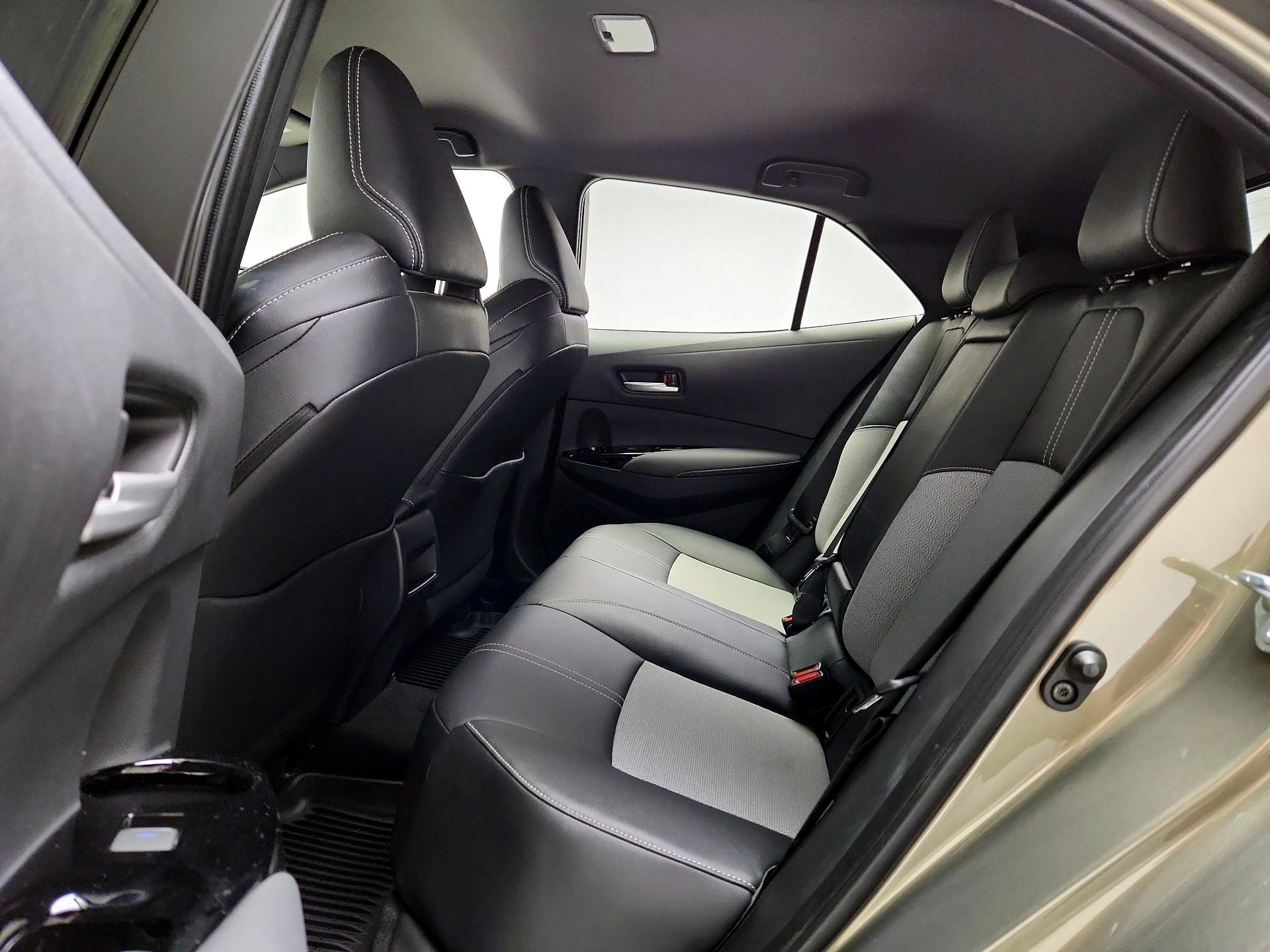 Thumbnail: 2020 Toyota Corolla - 18