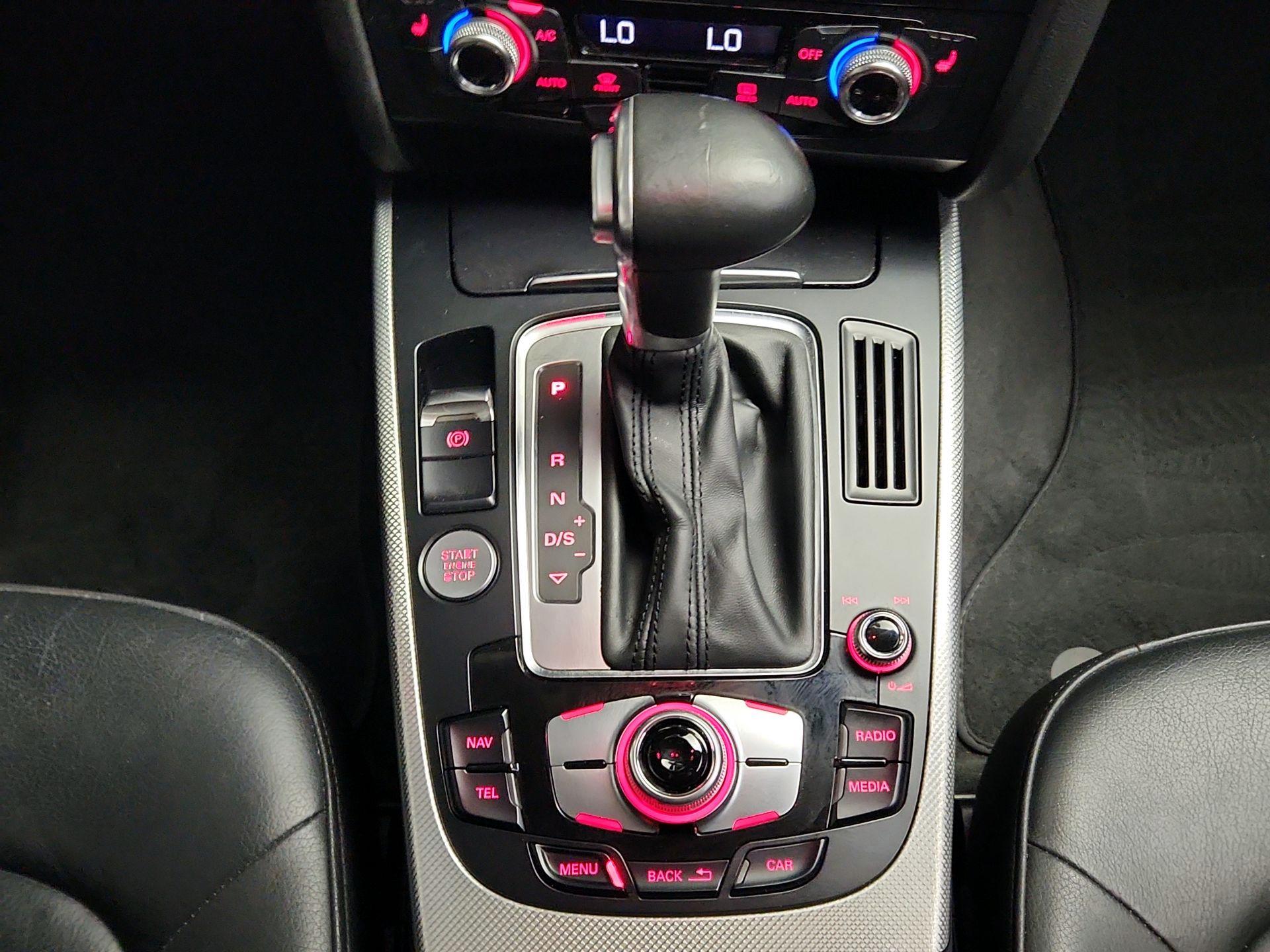 Thumbnail: 2015 Audi A4 - 18