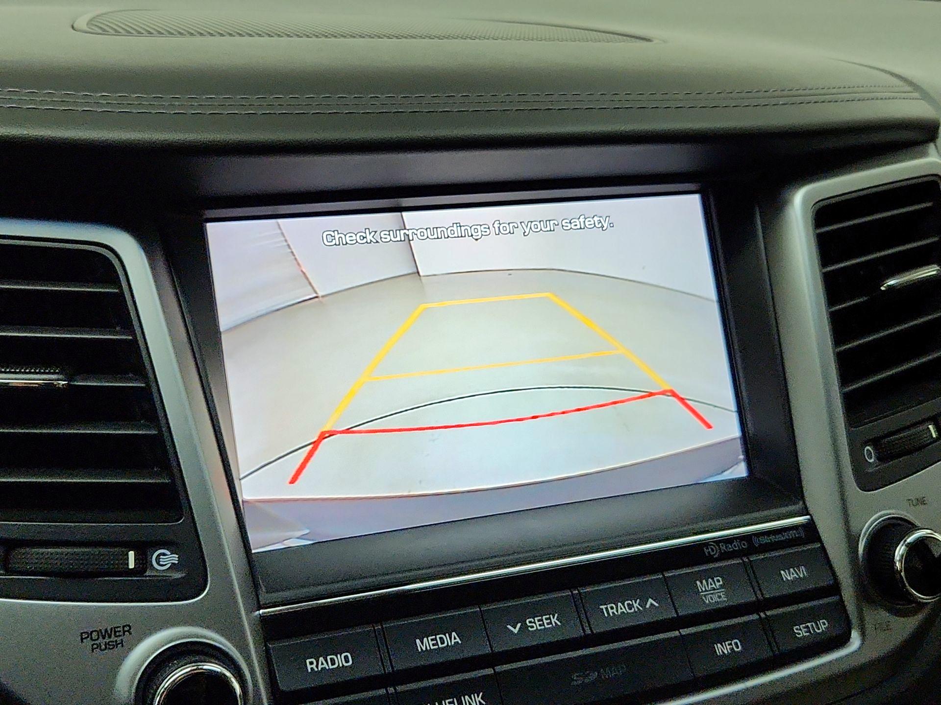 Thumbnail: 2016 Hyundai Tucson - 15
