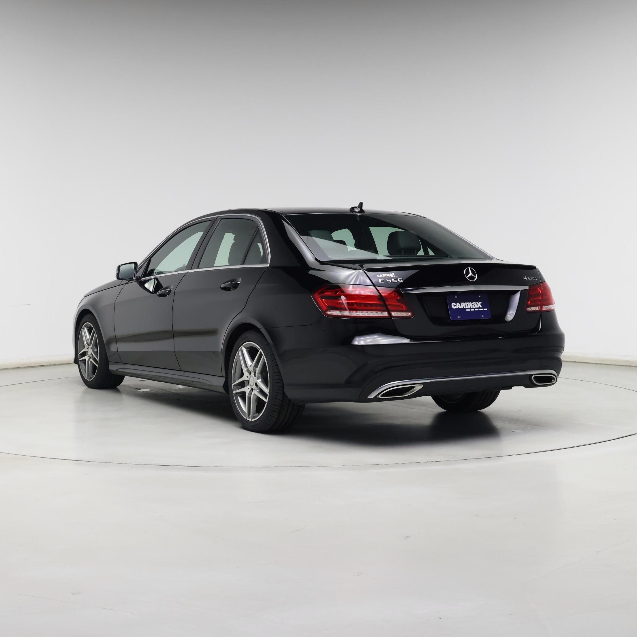 Thumbnail: 2016 Mercedes-Benz E-Class - 2