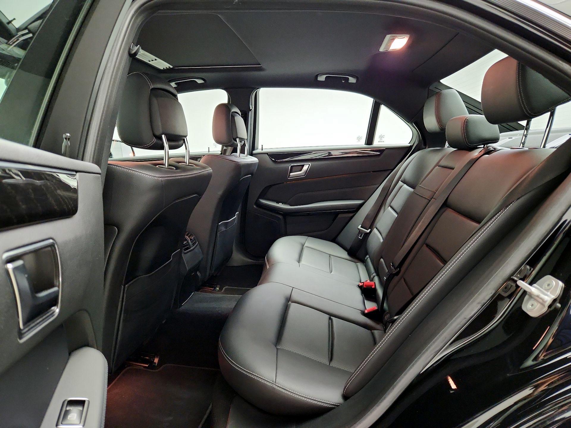 Thumbnail: 2016 Mercedes-Benz E-Class - 20