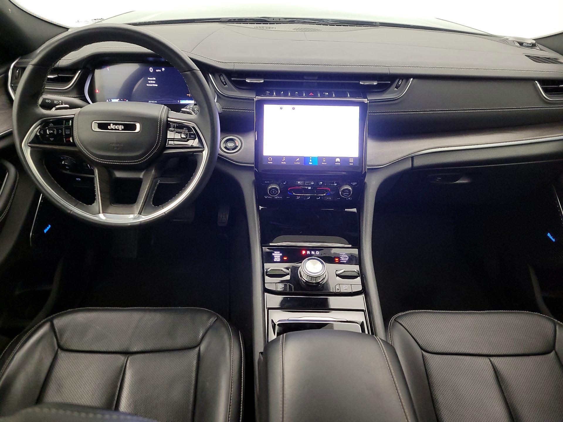 Thumbnail: 2022 Jeep Grand Cherokee - 9