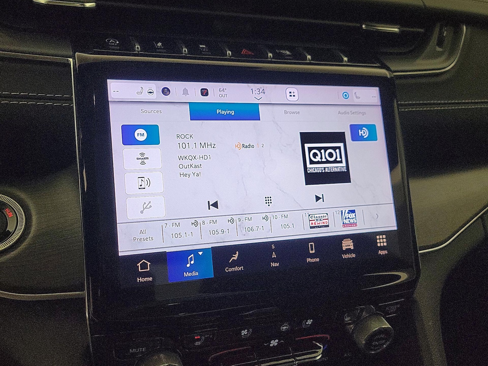 2022 Jeep Grand Cherokee Overland - Photo 17