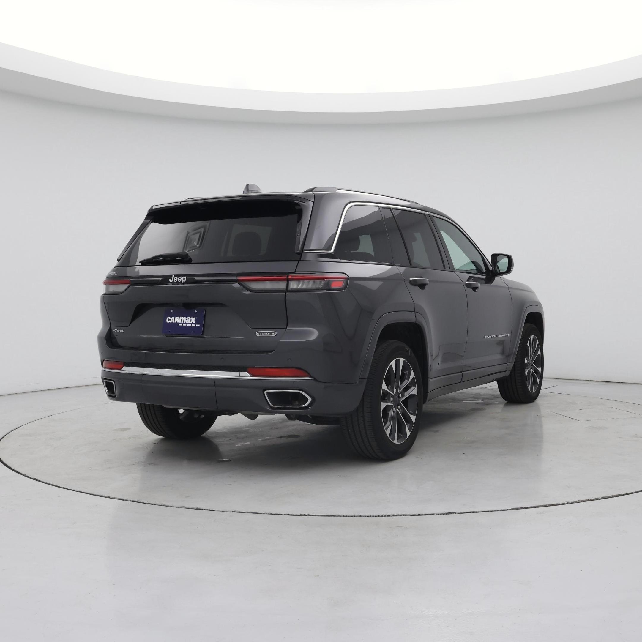 Thumbnail: 2022 Jeep Grand Cherokee - 8