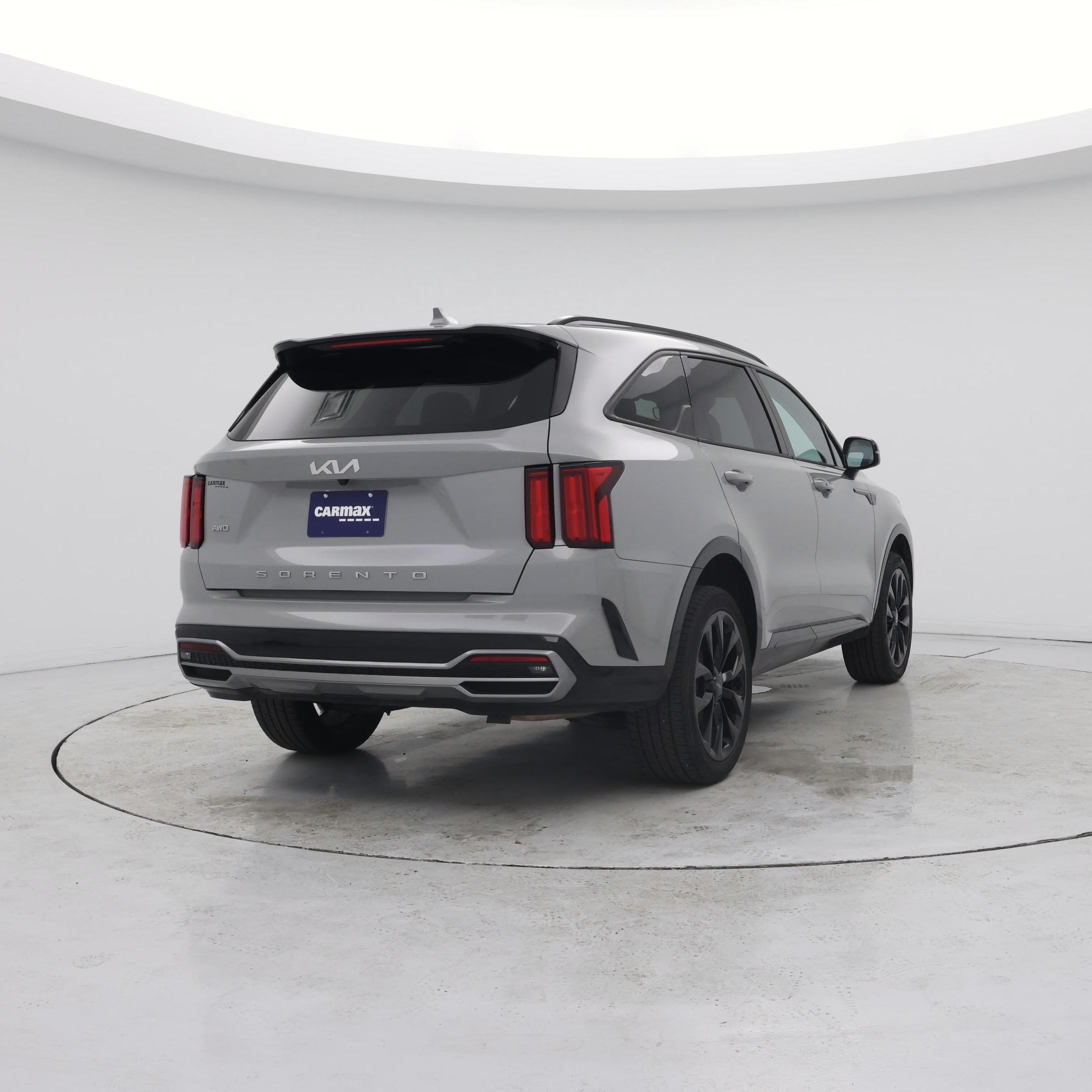Thumbnail: 2022 Kia Sorento - 8
