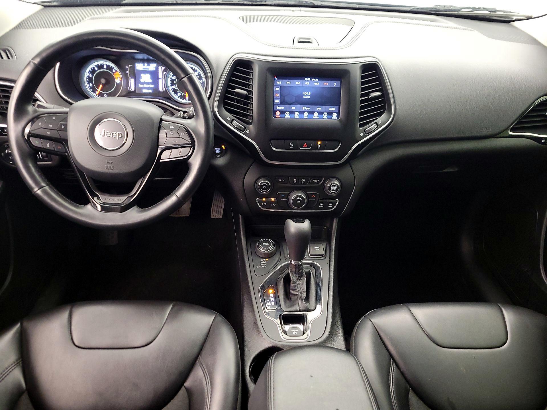 Thumbnail: 2021 Jeep Cherokee - 9