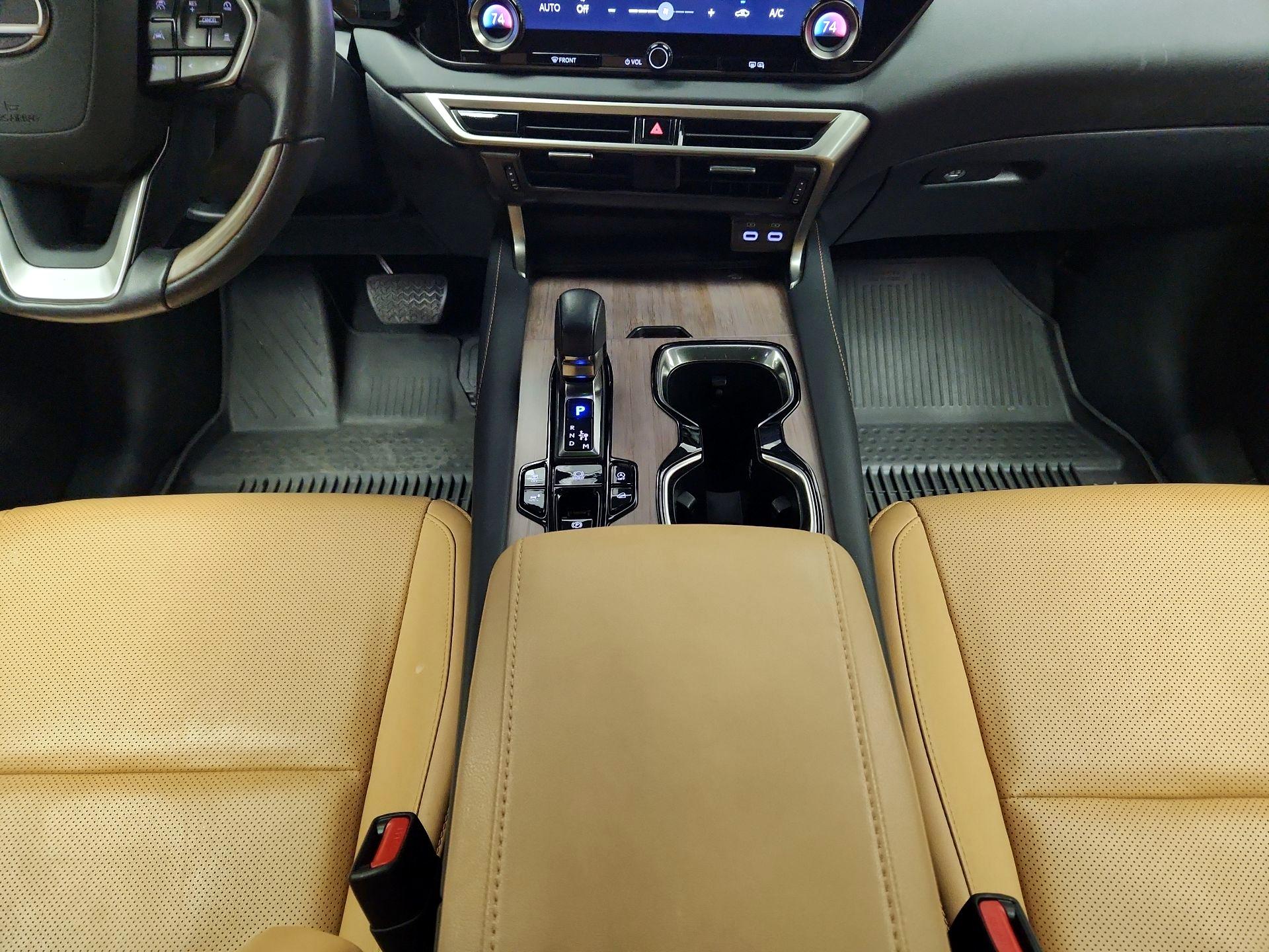 Thumbnail: 2023 Lexus RX - 17