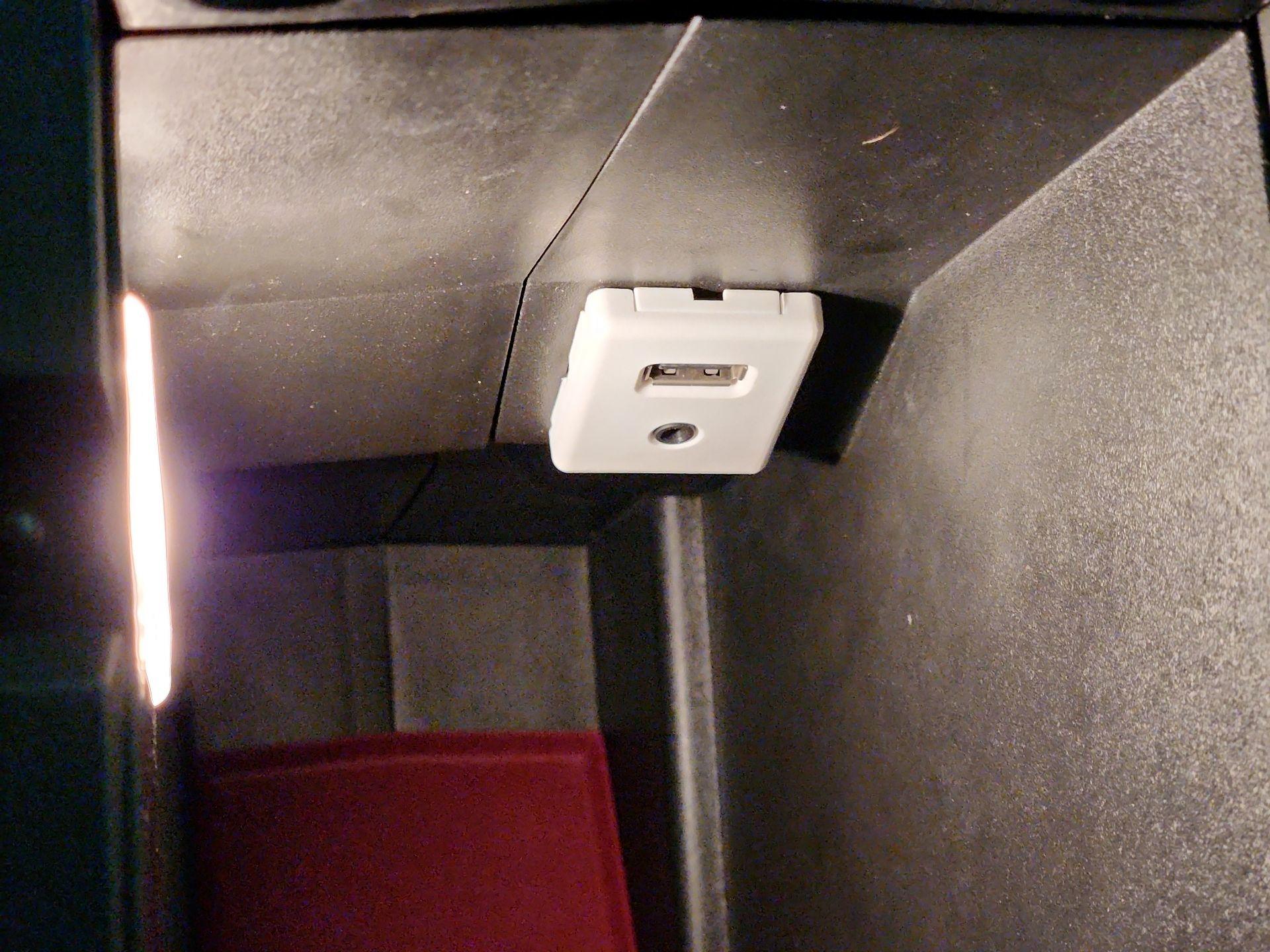 Thumbnail: 2016 GMC Terrain - 17