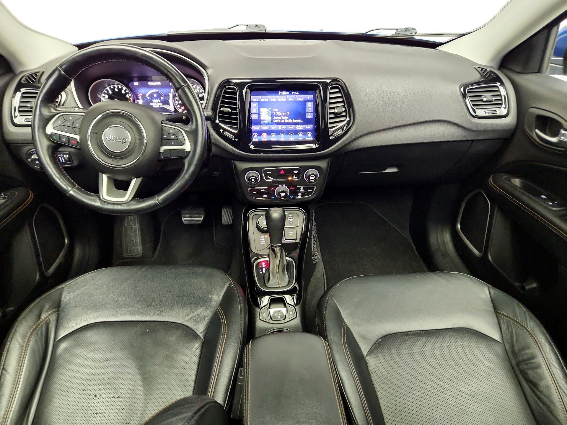 Thumbnail: 2018 Jeep Compass - 9