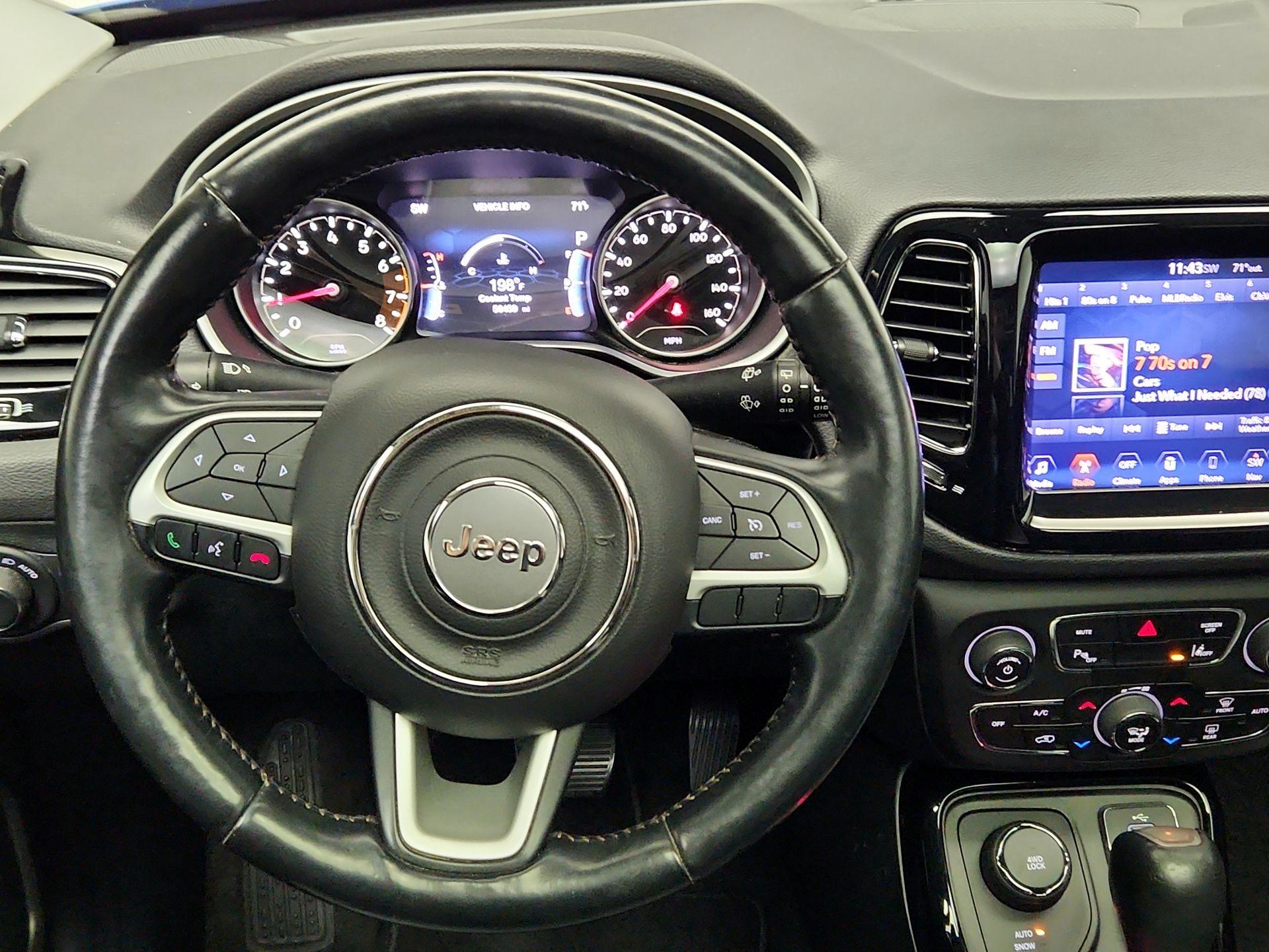 Thumbnail: 2018 Jeep Compass - 10
