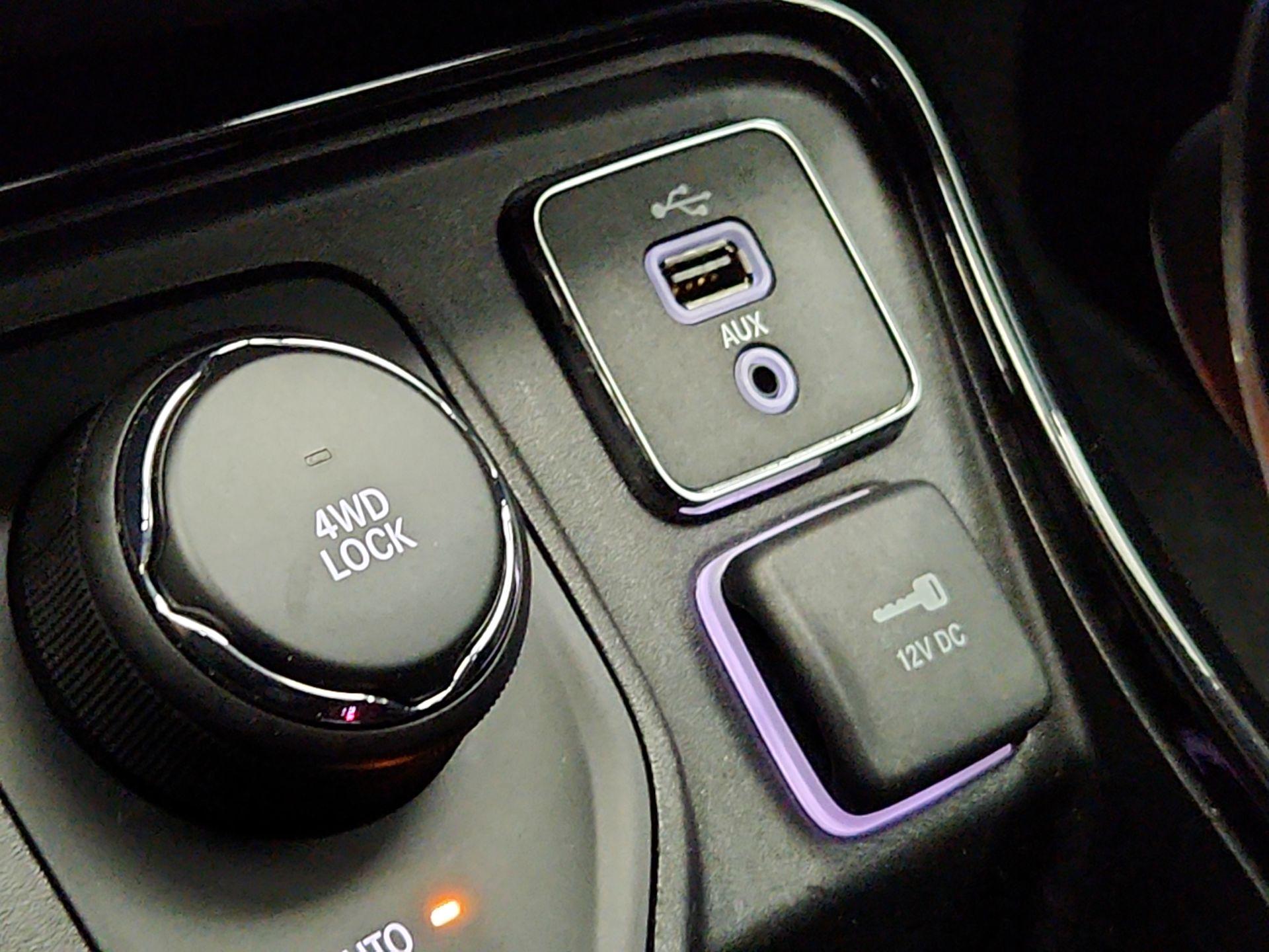 Thumbnail: 2018 Jeep Compass - 19