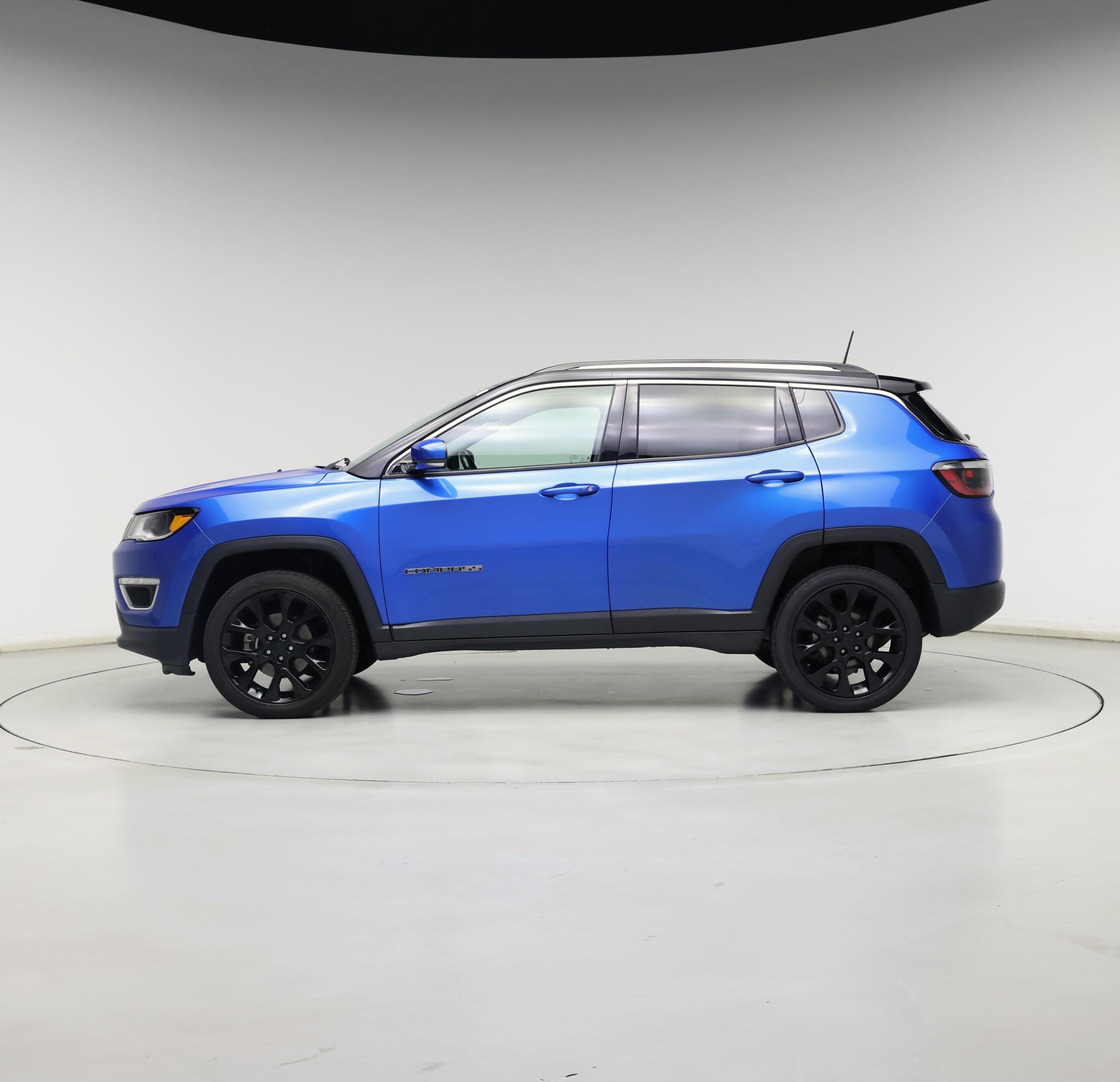 Thumbnail: 2018 Jeep Compass - 3